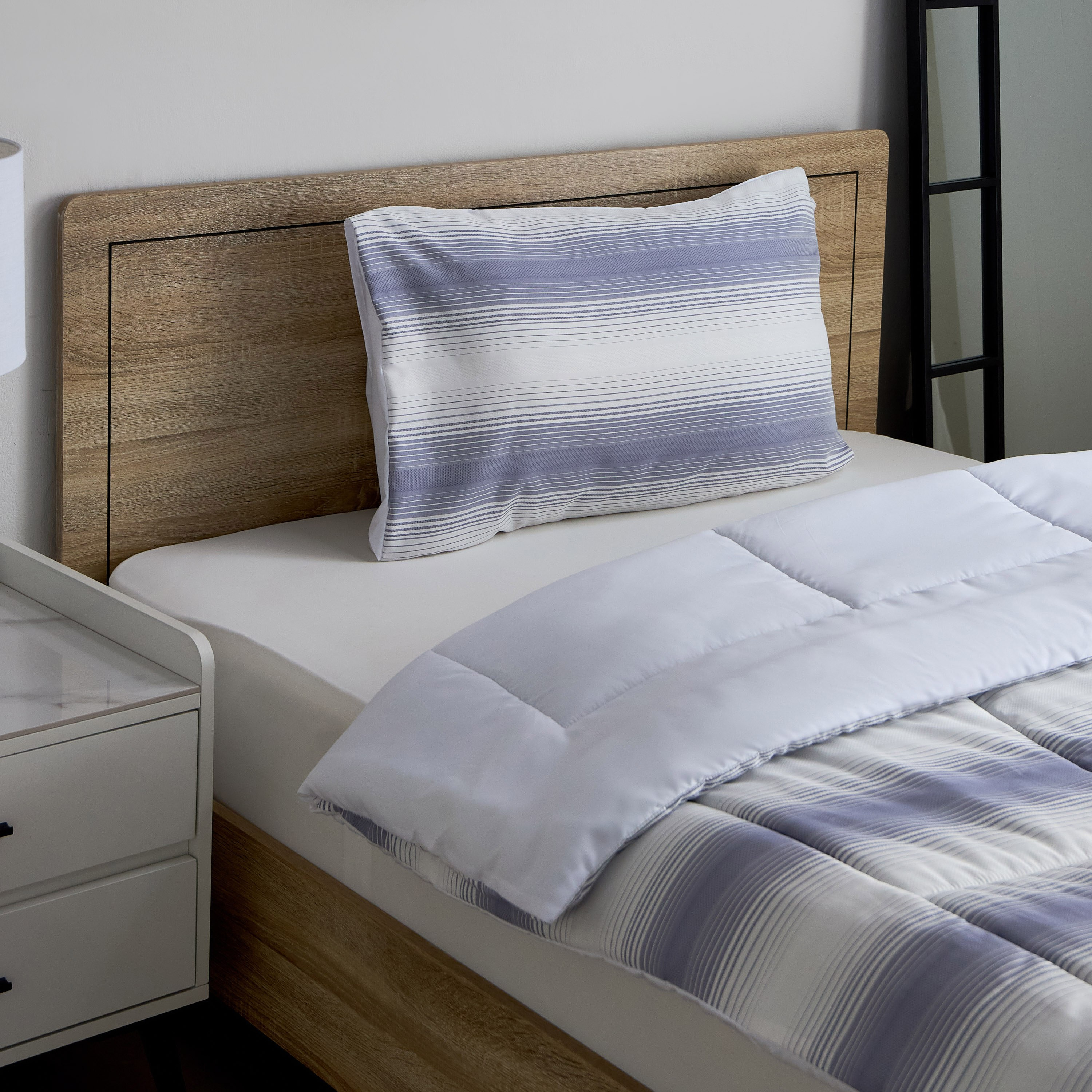 Verve 2-Piece Yarn Dyed Microfiber Single Comforter Set - 135x220 cm-hbxhomeware-hbxbedroom-image-1