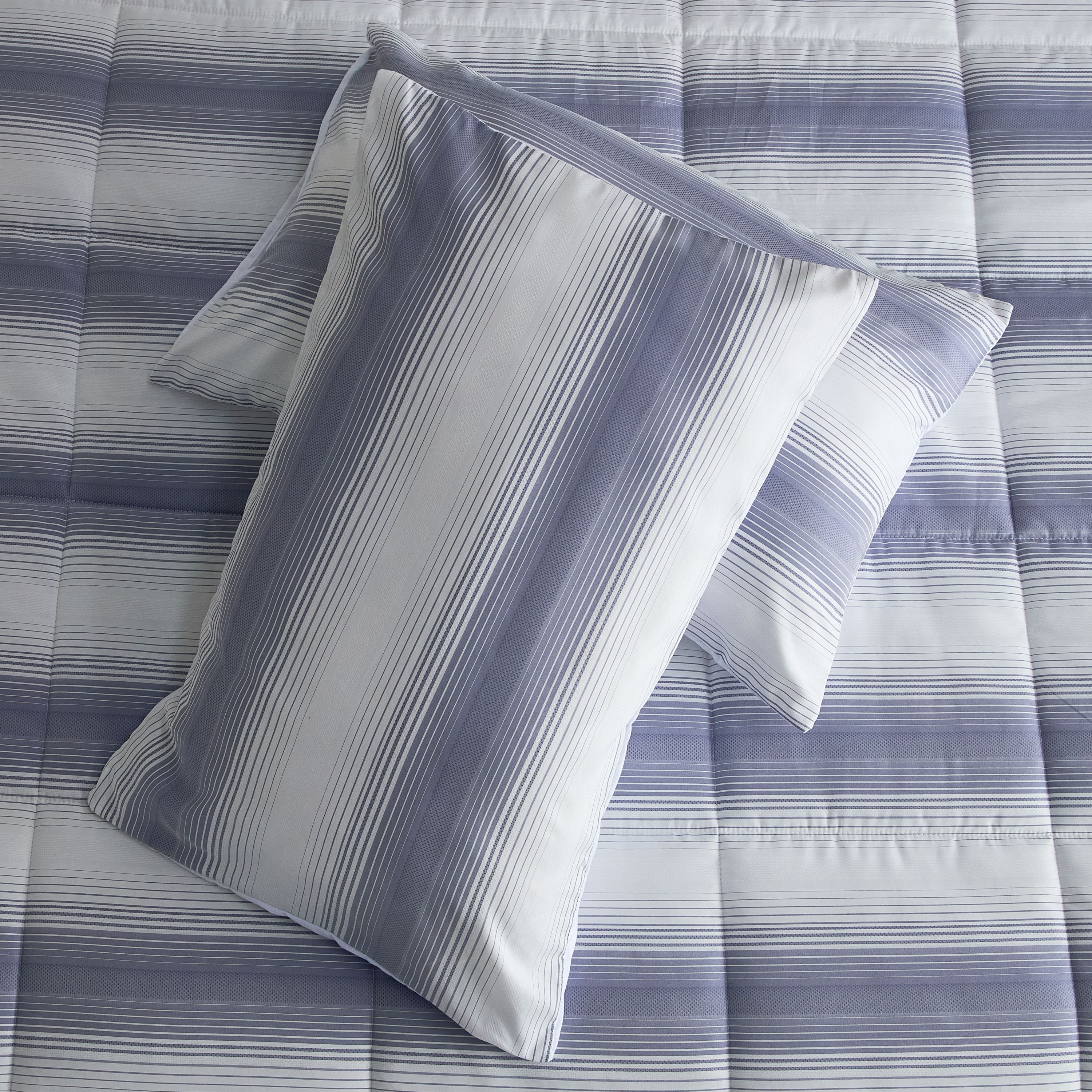 Verve Yarn Dyed Microfiber 3-Piece King Comforter Set - 220x240 cm-hbxhomeware-hbxbedroom-image-6