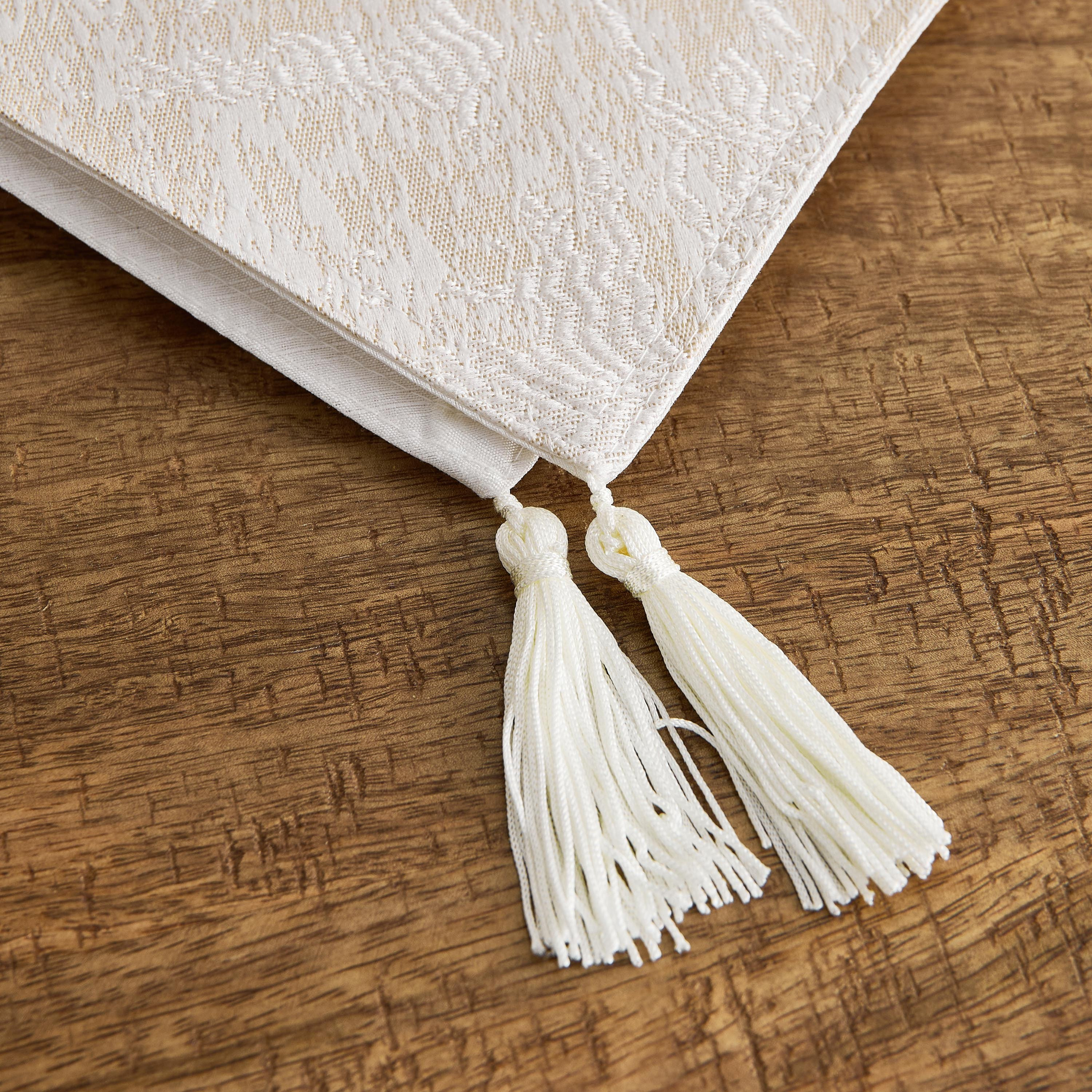 Harper Marley Jacquard Table Runner - 33x180 cm-hbxdecorandfurnishings-homefurnishings-tablelinens-image-4