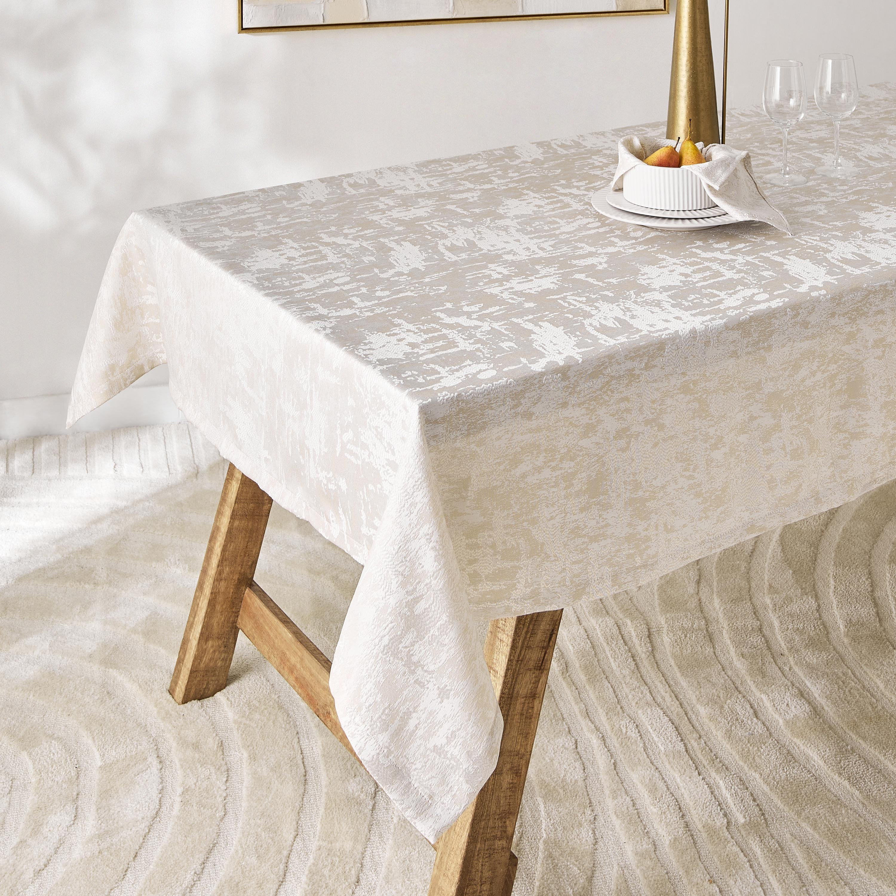 Harper Marley Jacquard Tablecloth - 140x200 cm-hbxdecorandfurnishings-homefurnishings-tablelinens-image-1