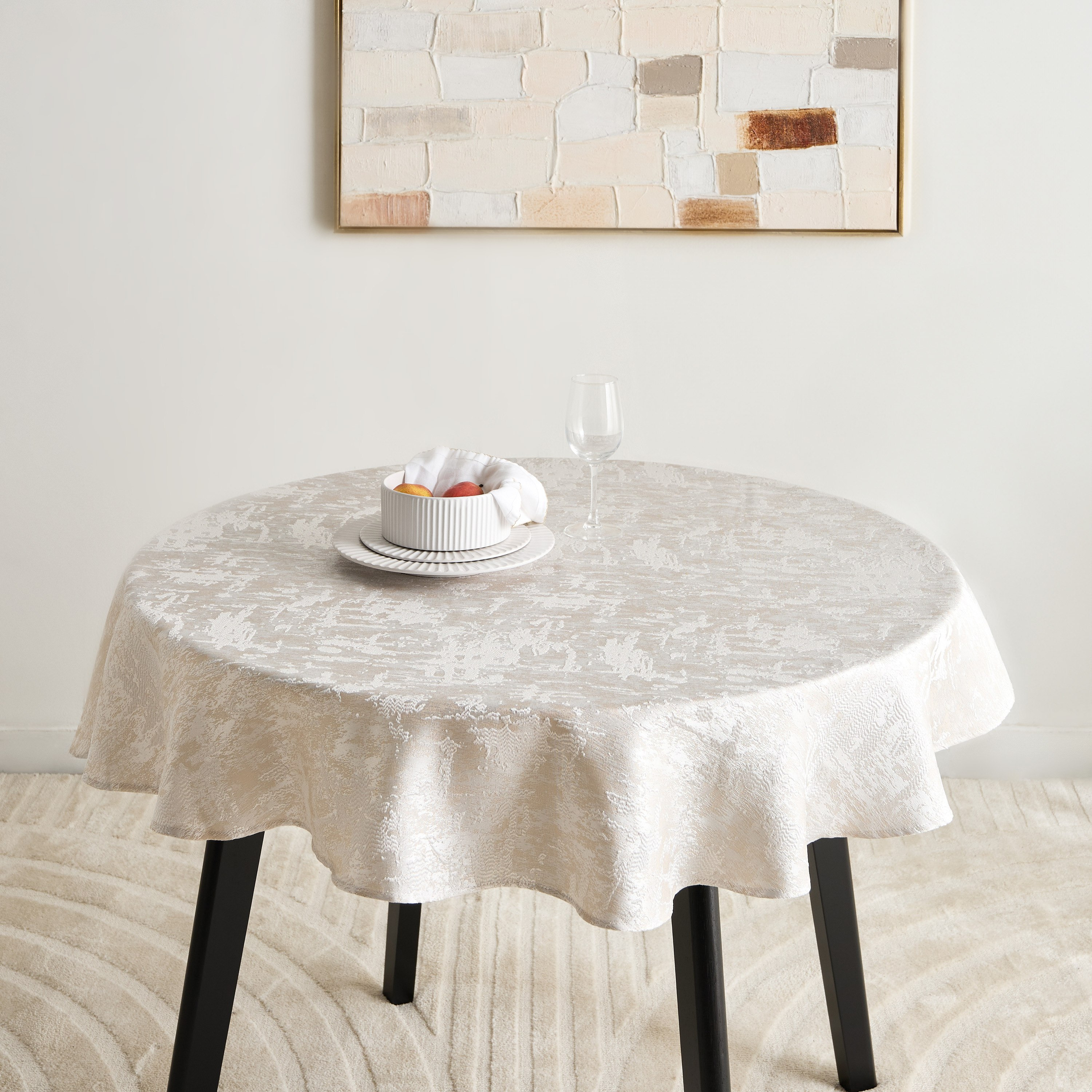 Harper Marley Jacquard Round Tablecloth - 140 cm-hbxdecorandfurnishings-homefurnishings-tablelinens-image-1