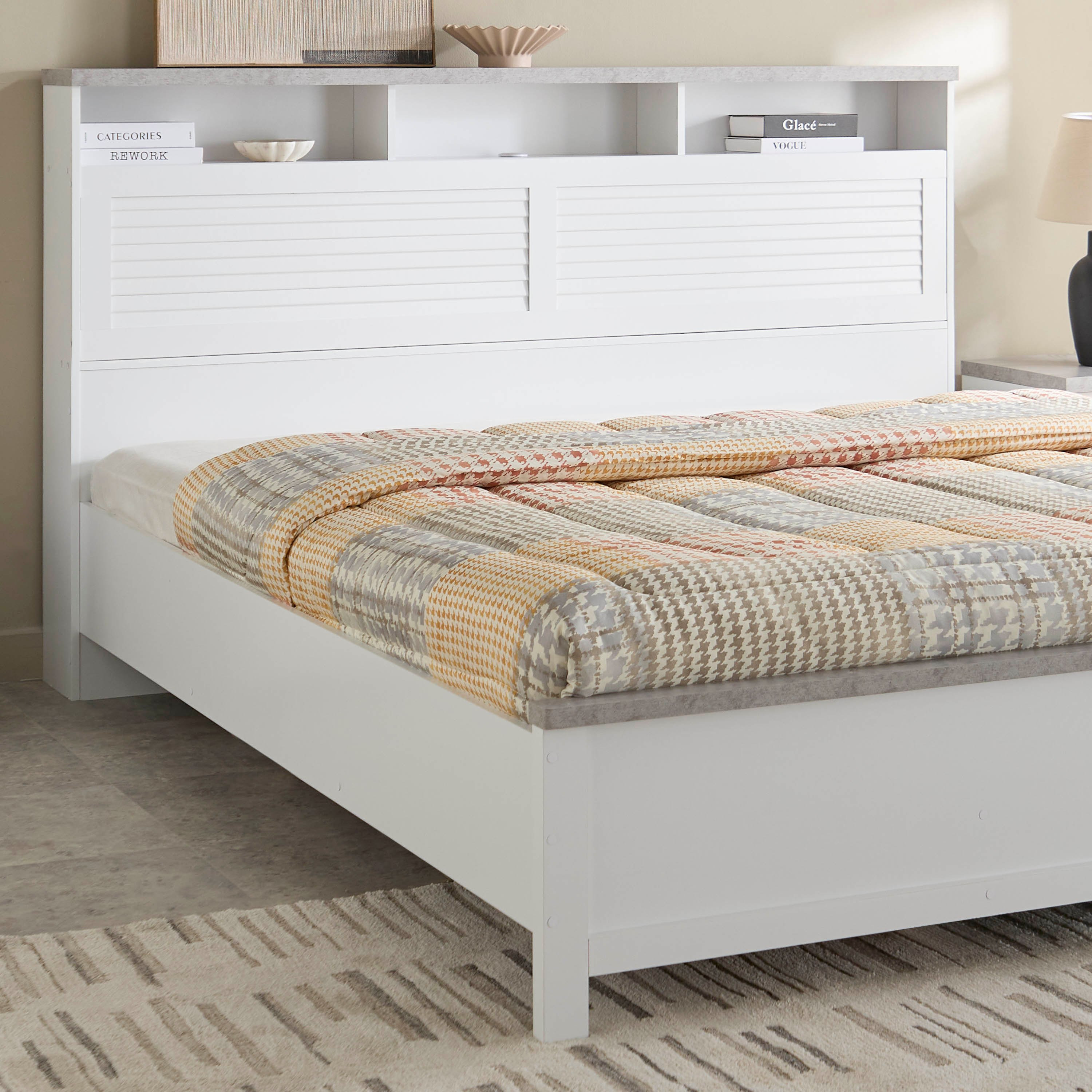 طقم غرفة نوم كينج 5 قطع بلوح رأسي بمساحة تخزين - لوفيا من موڤو - 180×200 سم-hbxbedroom-bedsandbedsets-bedroomsets-king-image-3