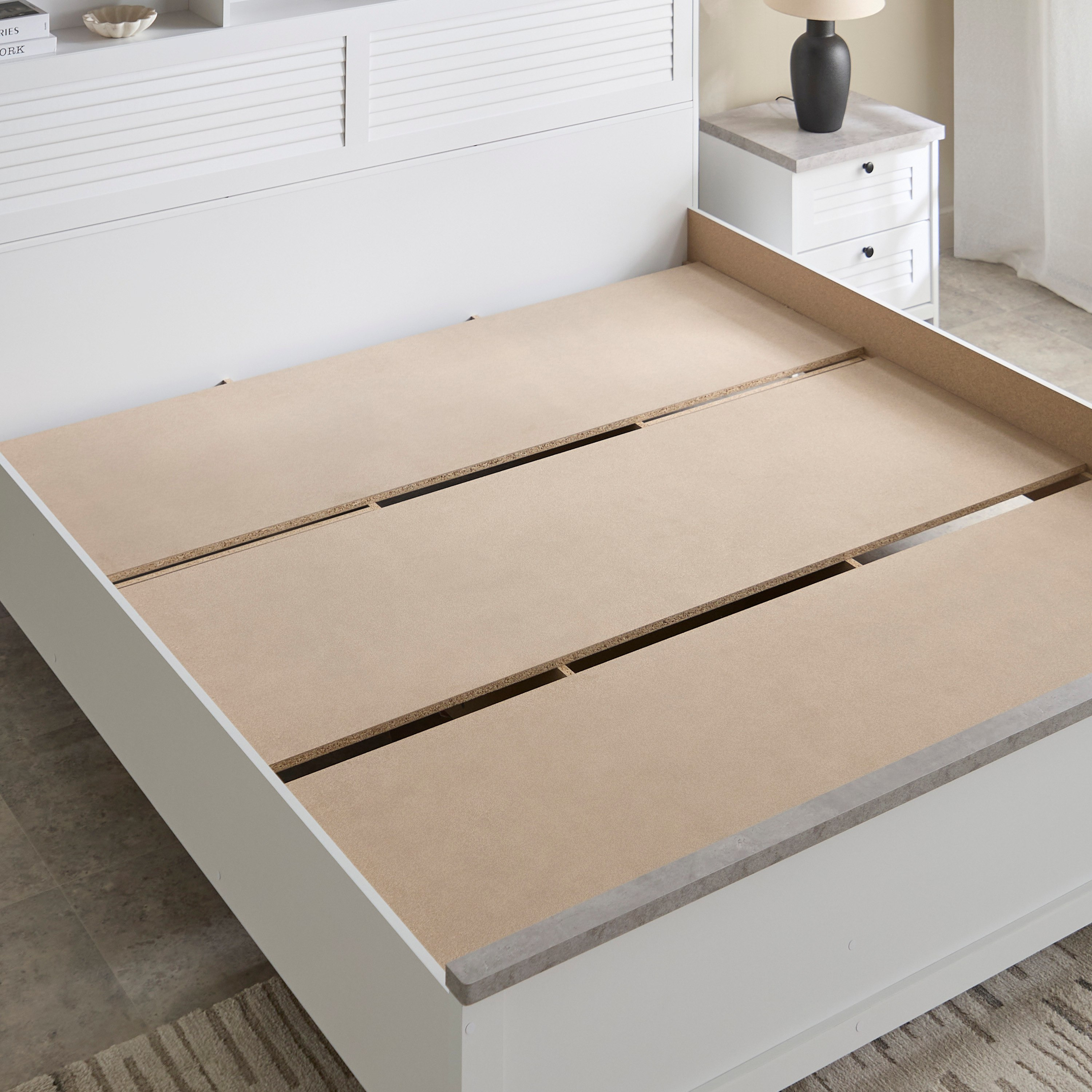 طقم غرفة نوم كينج 5 قطع بلوح رأسي بمساحة تخزين - لوفيا من موڤو - 180×200 سم-hbxbedroom-bedsandbedsets-bedroomsets-king-image-7