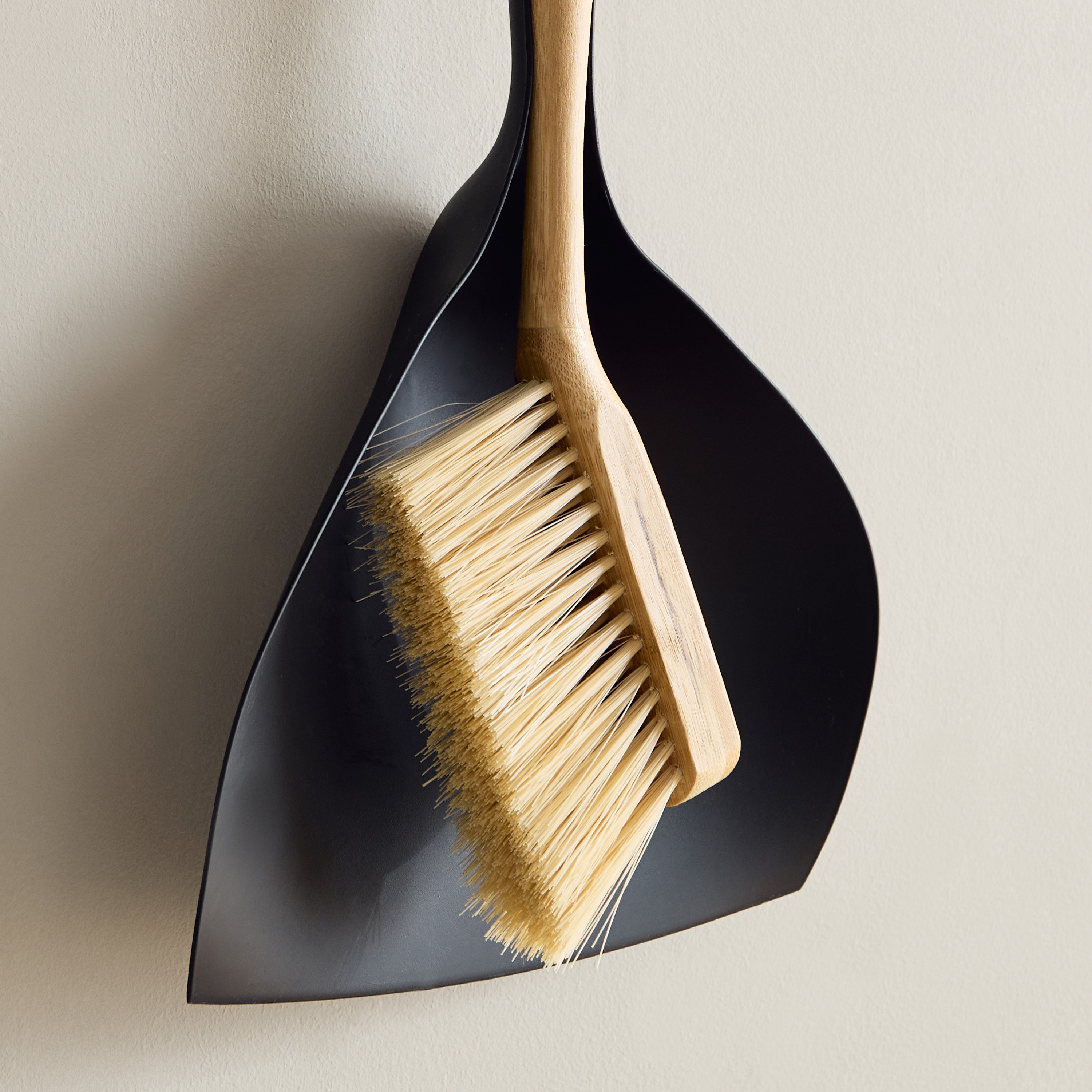 Ebony Dustpan Set-PROMO_HB_AE_B1G1_250925-image-3