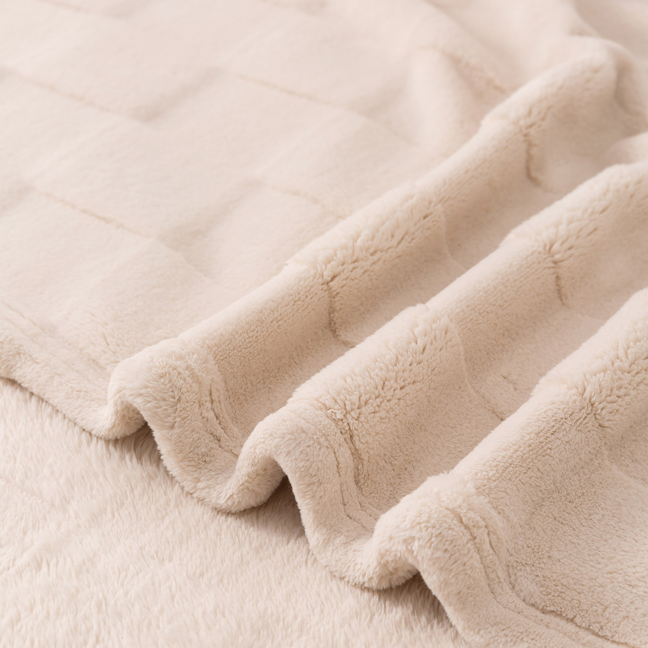 بطانية توين فرو أرنب بطبقة واحدة من كلاود سكلبتد - 150x200 سم-hbxhomeware-hbxbedroom-image-5