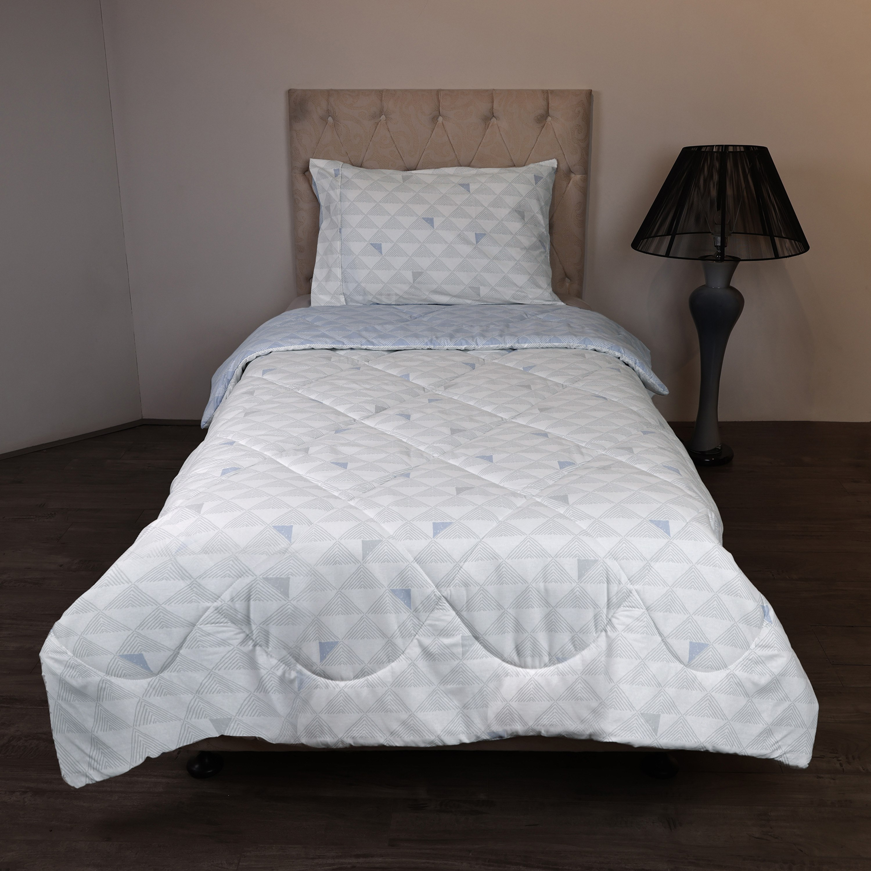 طقم لحاف توين قطن قطعتين بطبعات بيكسل من مالطا - 160x220 سم-hbxhomeware-hbxbedroom-image-2