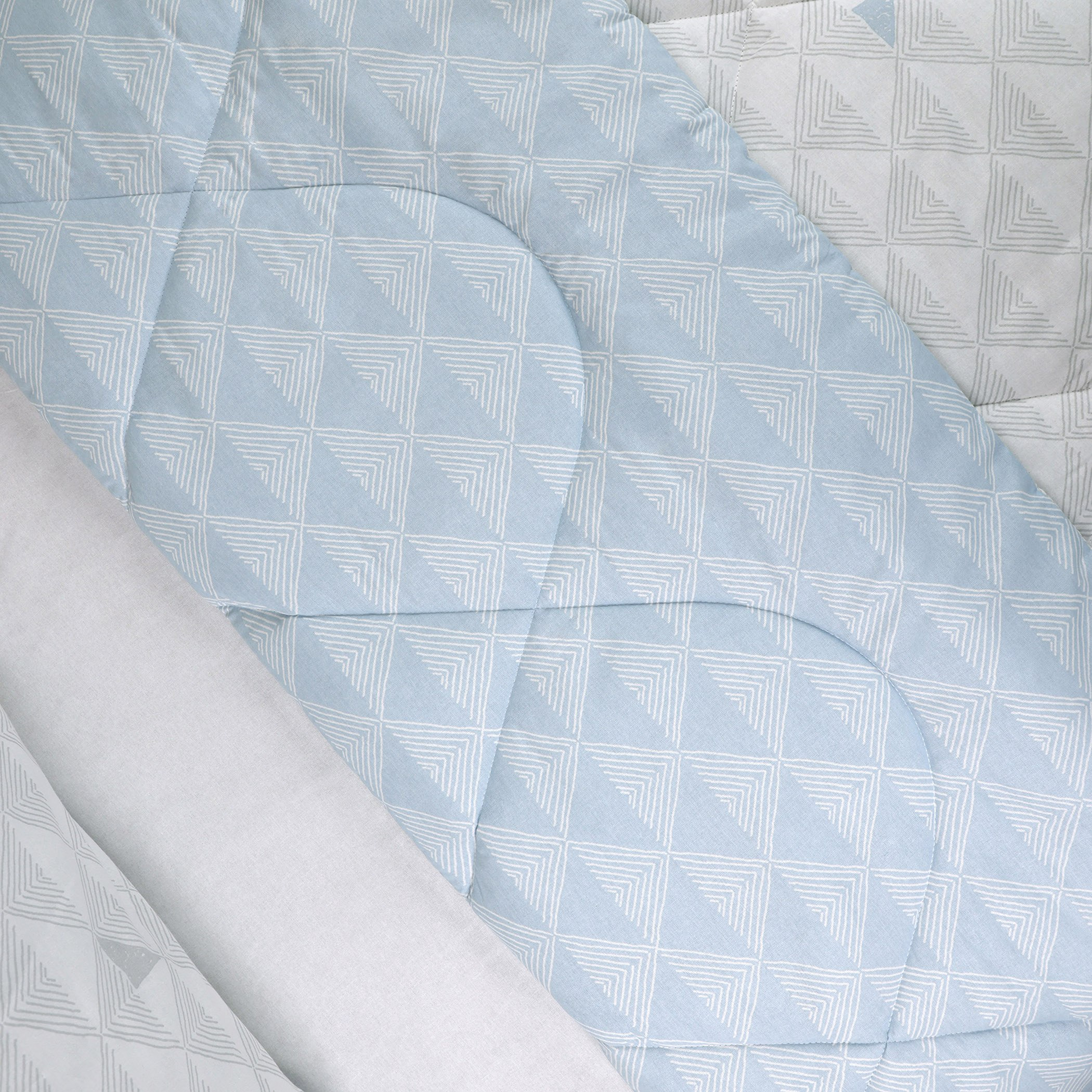 طقم لحاف كينج قطن بطبعات بيكسيل 3 قطع من مالطا - 220x240 سم-hbxhomeware-hbxbedroom-image-5