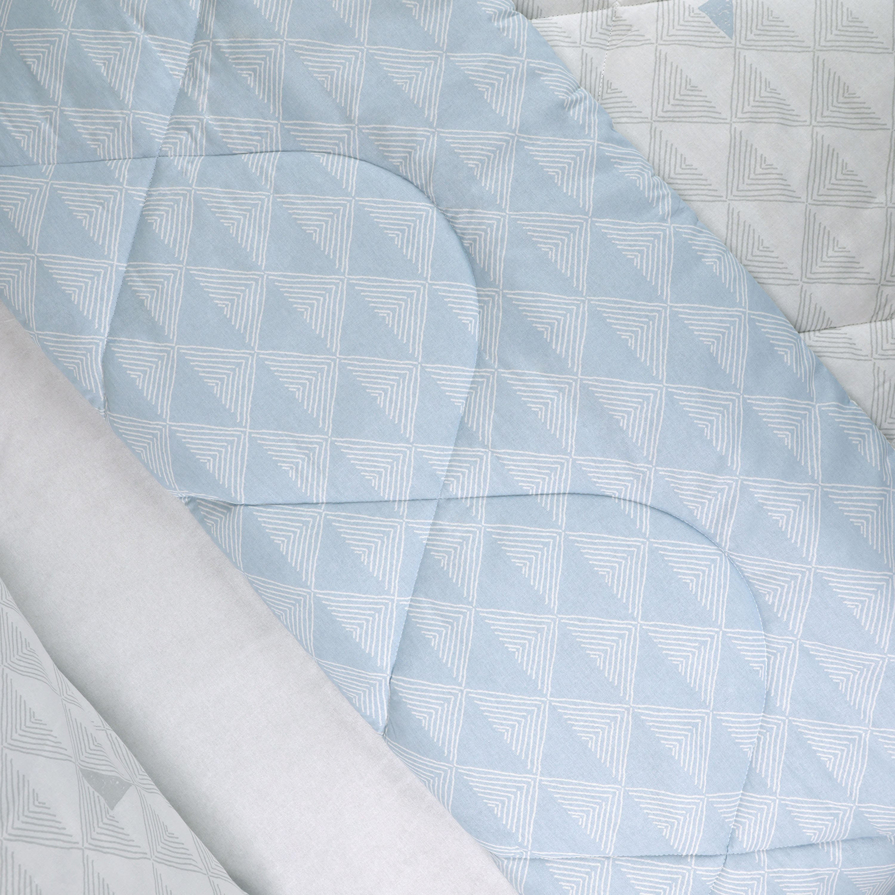طقم غطاء لحاف سوبر كينج قطن 3 قطع بطبعات بيكسل من مالطا - 240x240 سم-hbxhomeware-hbxbedroom-image-5