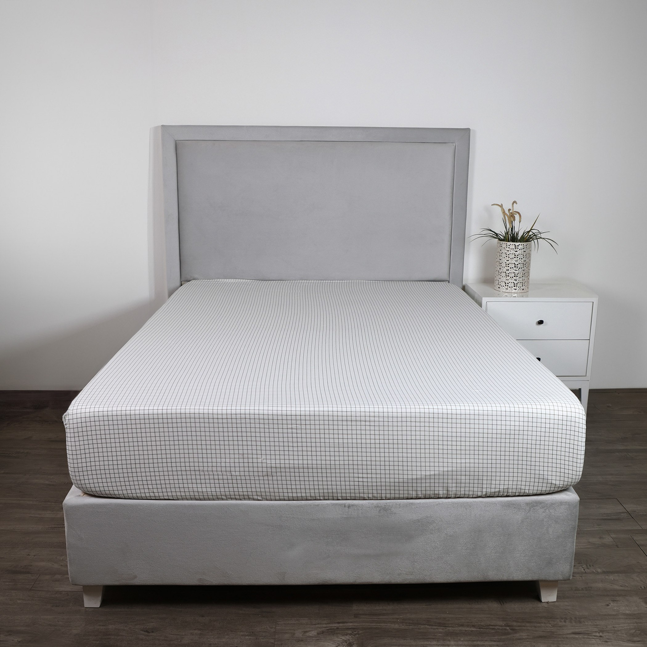 Malta Striped Printed Cotton King Fitted Sheet - 180x200+33 cm-hbxhomeware-hbxbedroom-image-3