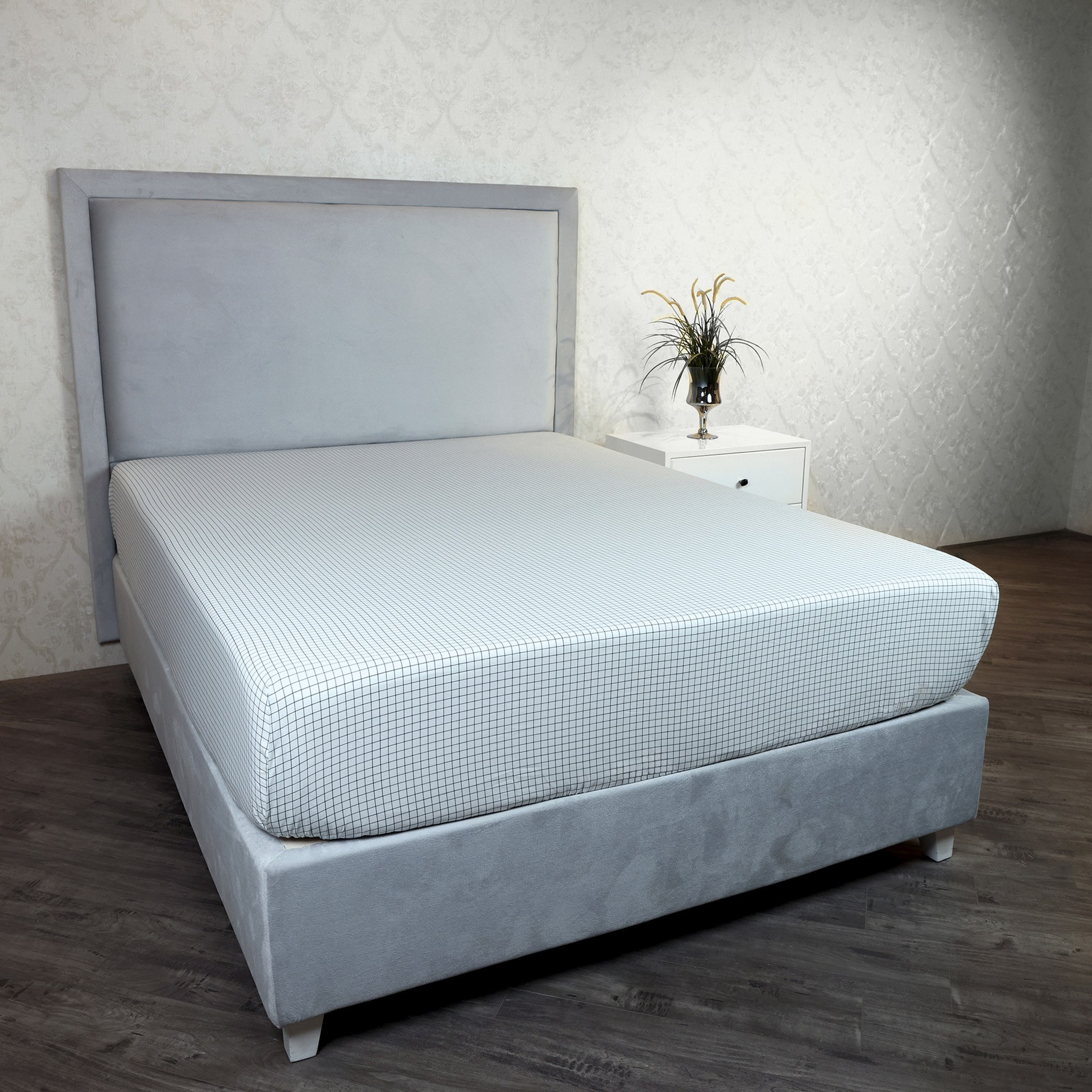 شرشف مسطح كينج قطن بطبعات مخطّطة من مالطا - 240×260 سم-hbxhomeware-hbxbedroom-image-2