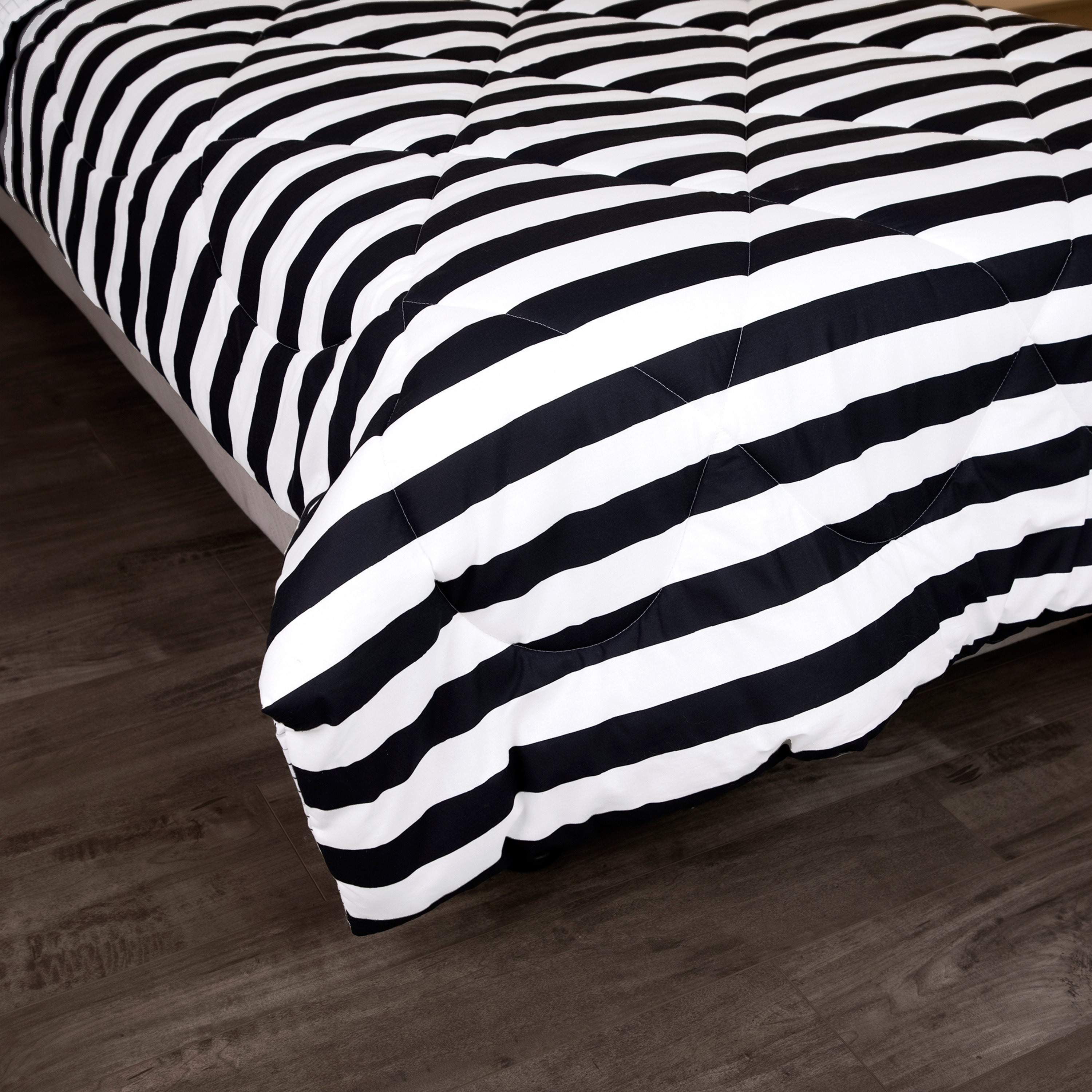 طقم لحاف توين قطن قطعتين بطبعات مقلمة من مالطا - 160x220 سم-hbxhomeware-hbxbedroom-image-3