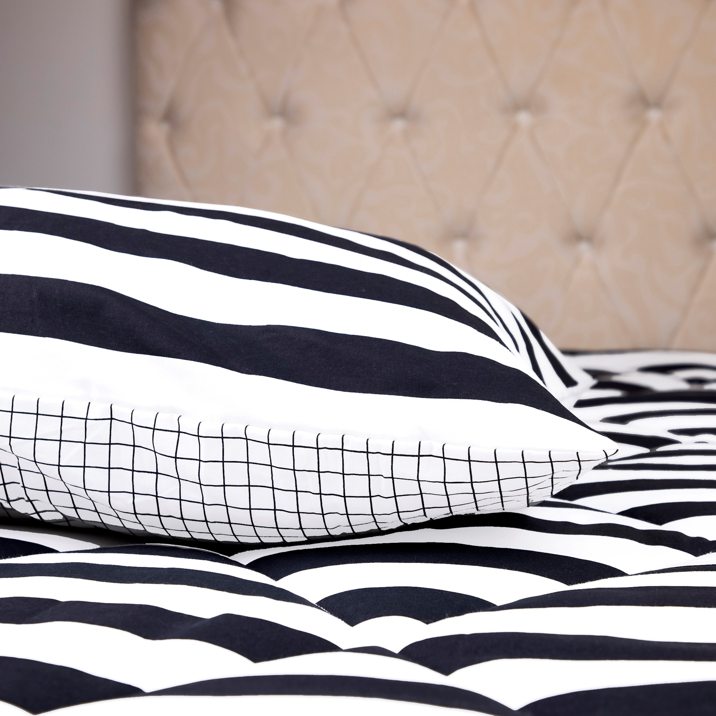 طقم لحاف توين قطن قطعتين بطبعات مقلمة من مالطا - 160x220 سم-hbxhomeware-hbxbedroom-image-5