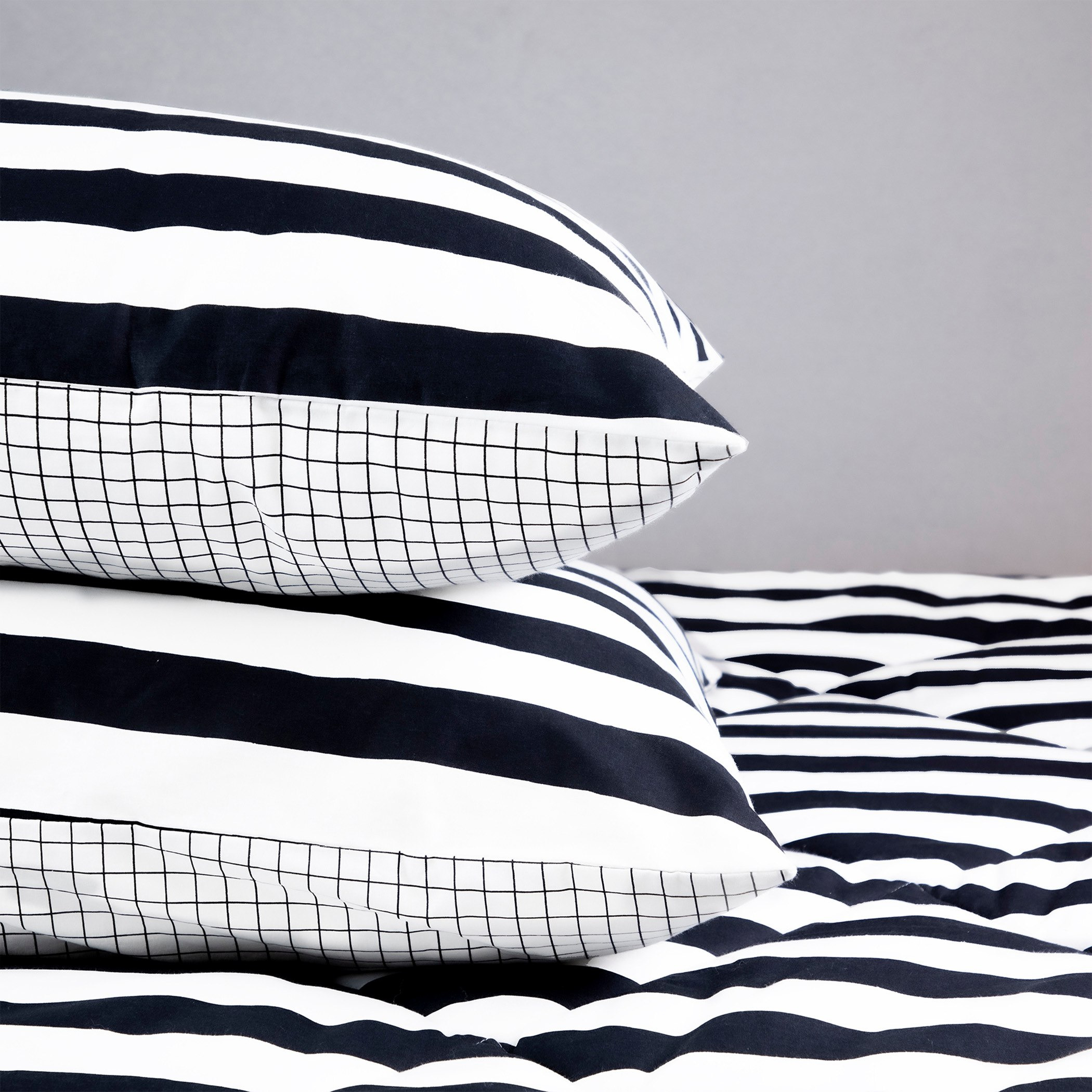 طقم لحاف كينج قطن بطبعات مخططة 3 قطع من مالطا - 220x240 سم-hbxhomeware-hbxbedroom-image-7