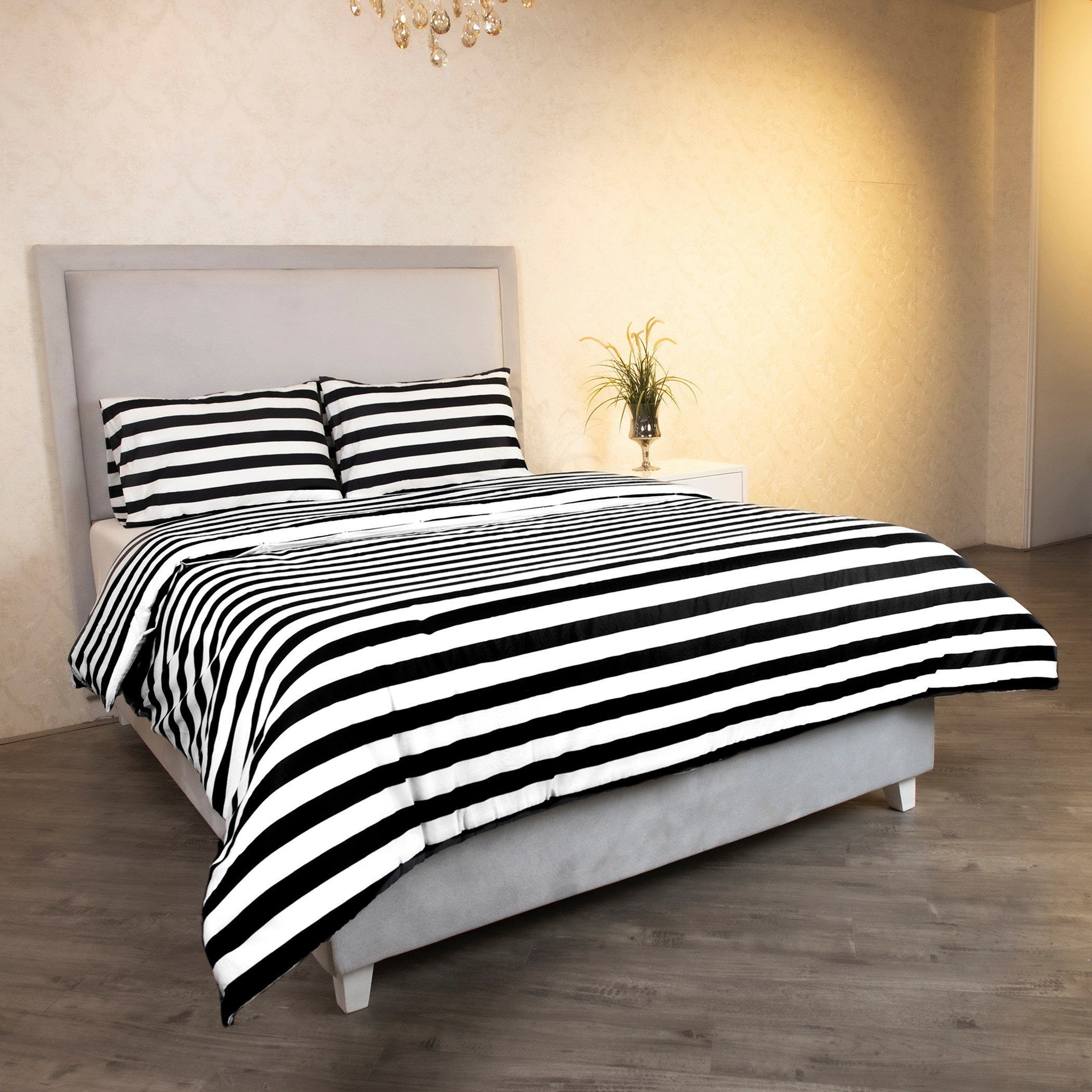 Malta 3-Piece Striped Printed Cotton Super King Duvet Cover Set - 240x220 cm-hbxhomeware-hbxbedroom-image-2
