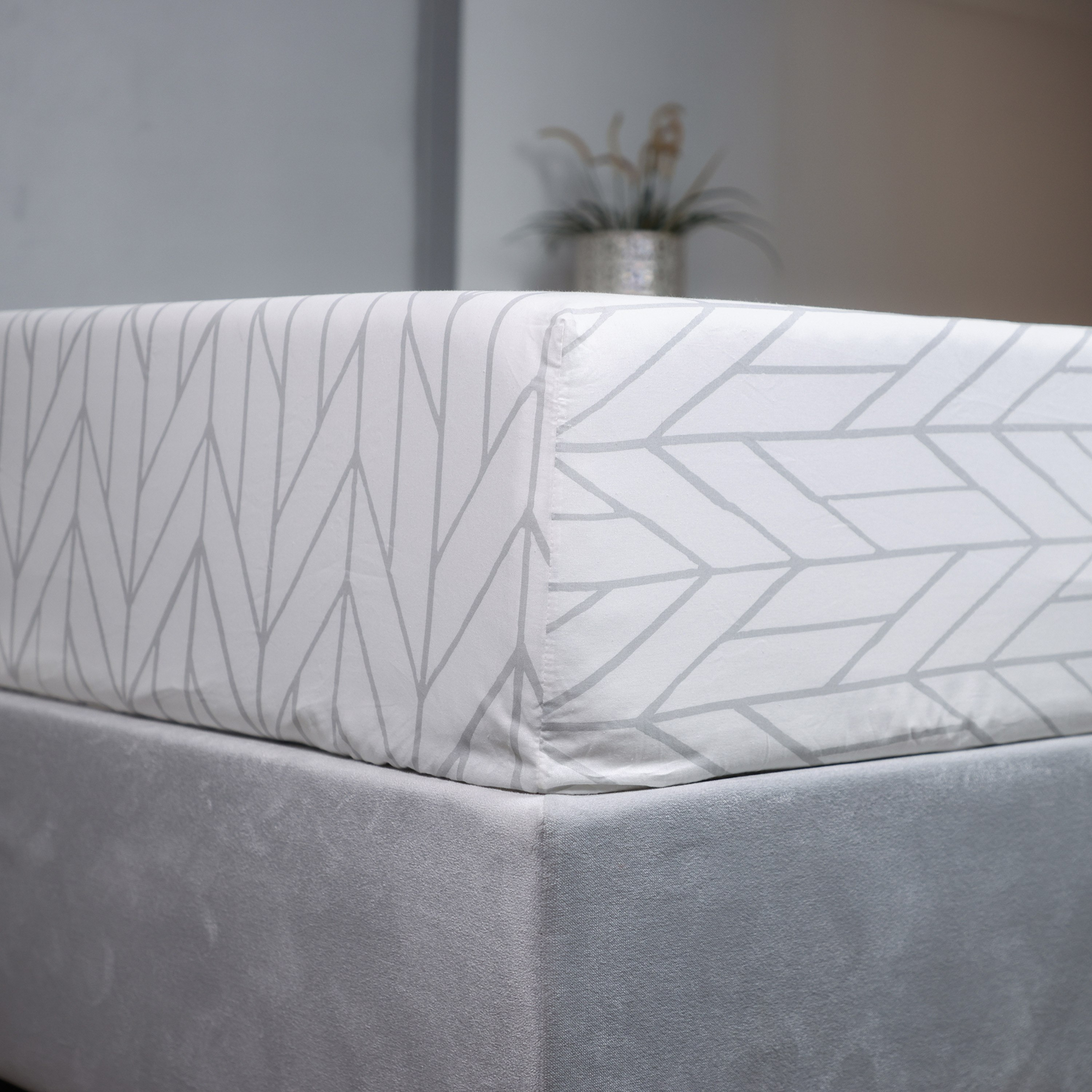 شرشف مطاطي سوبر كينغ قطن سينتروم بطبعات من مالطا - 200x200+33 سم-hbxhomeware-hbxbedroom-image-3