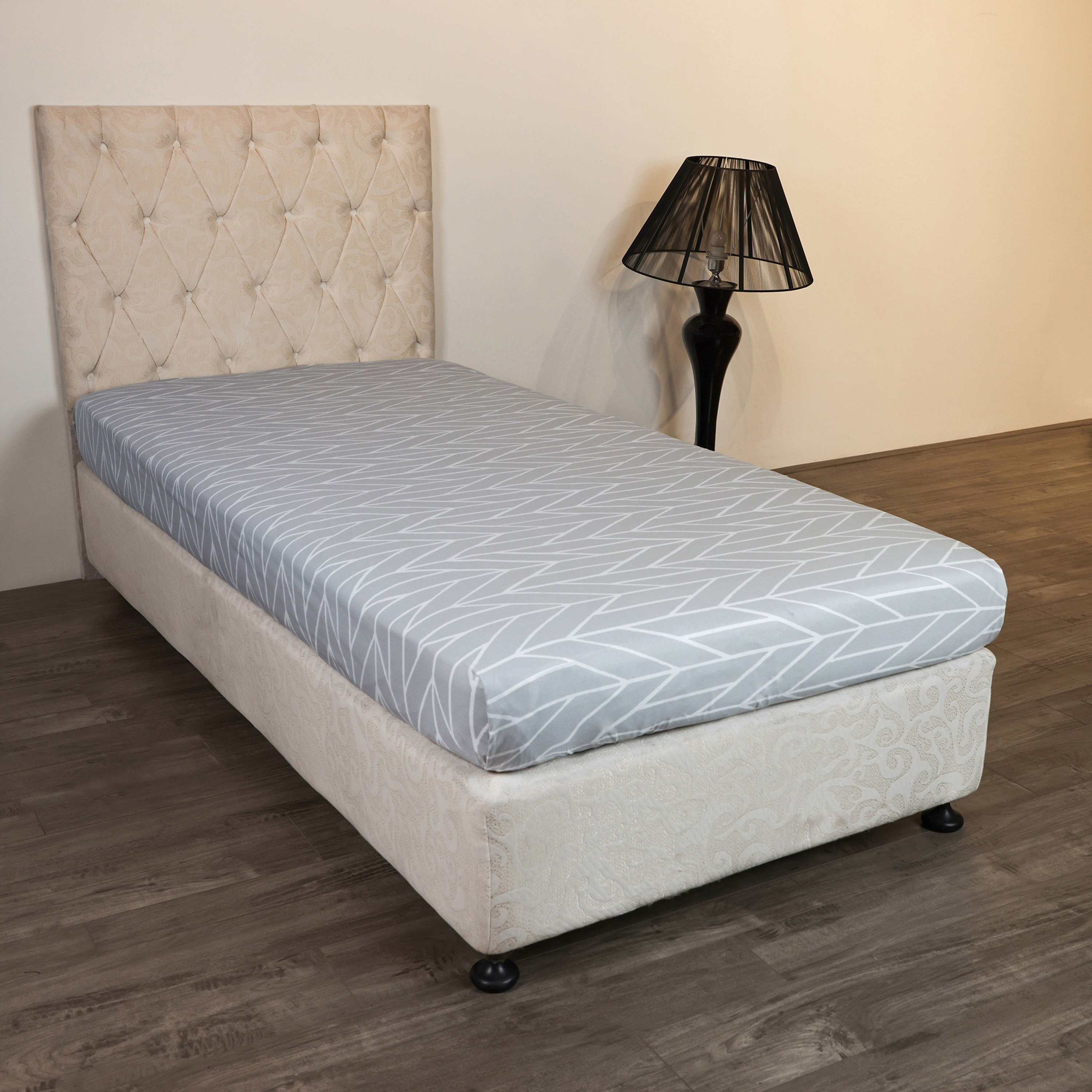شرشف مسطح توين قطن بطبعات سينترم من مالطا - 170x260 سم-hbxhomeware-hbxkidsandyouth-image-2