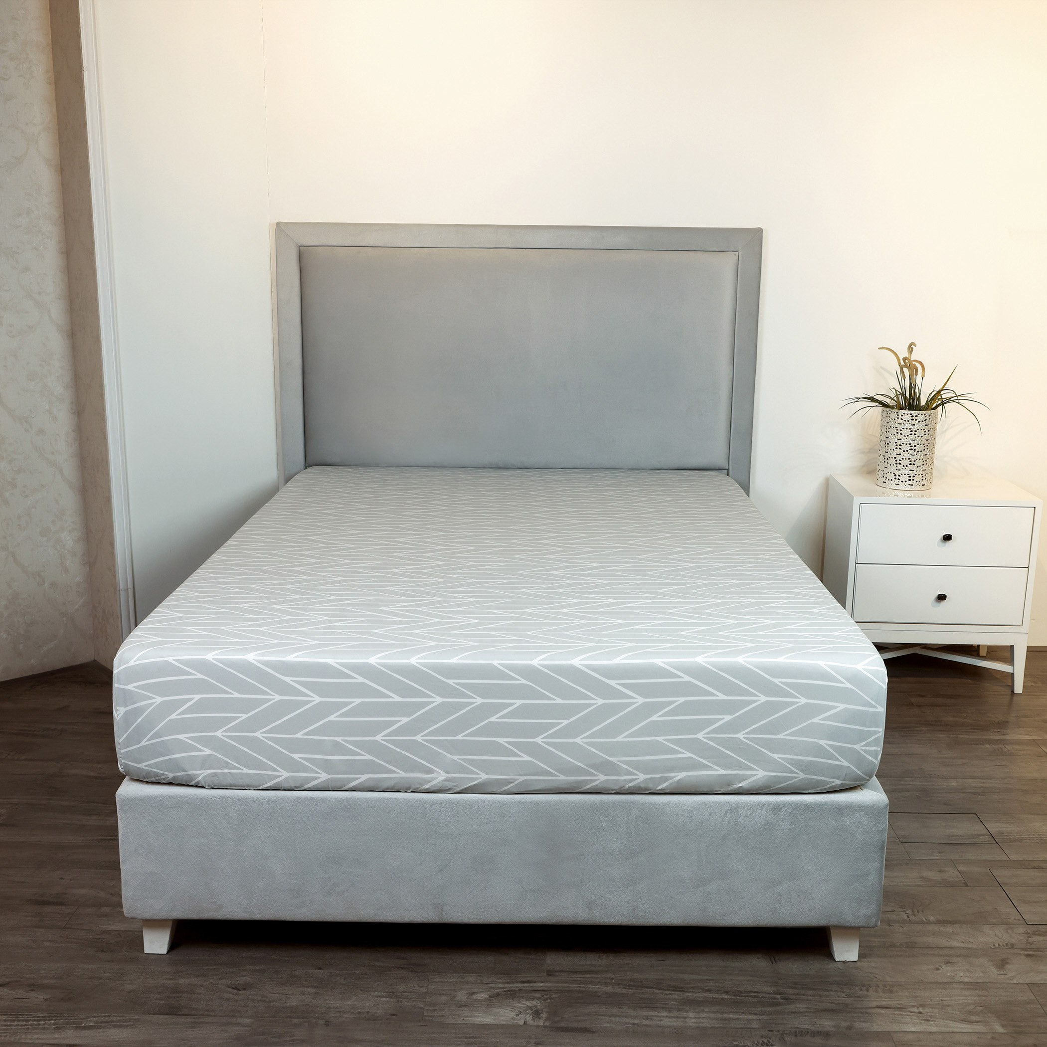 Malta Centrum Printed Cotton King Flat Sheet - 240x260 cm-hbxhomeware-hbxbedroom-image-2
