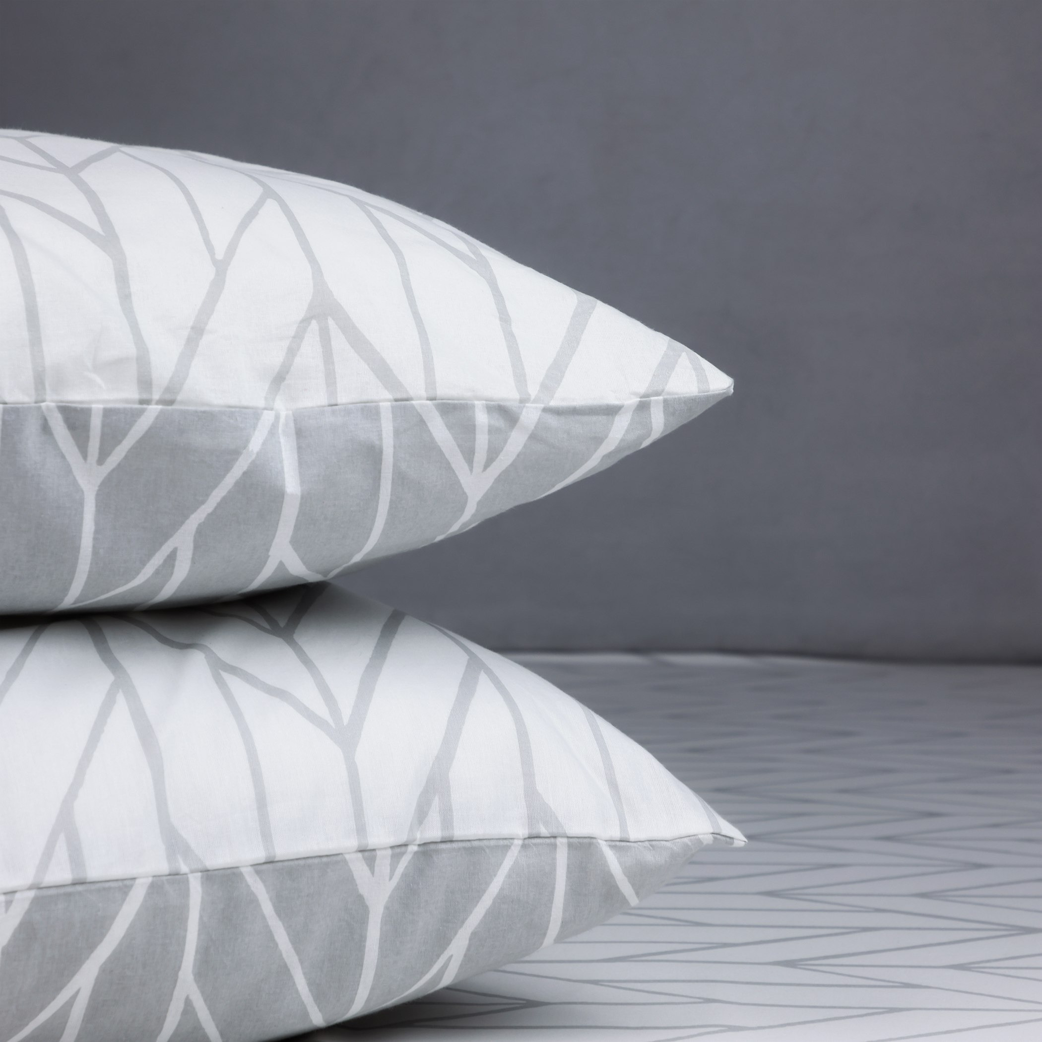 Malta-Centrum 2-Piece Printed Cotton Pillow Cover Set - 50x75 cm-hbxhomeware-hbxbedroom-image-3