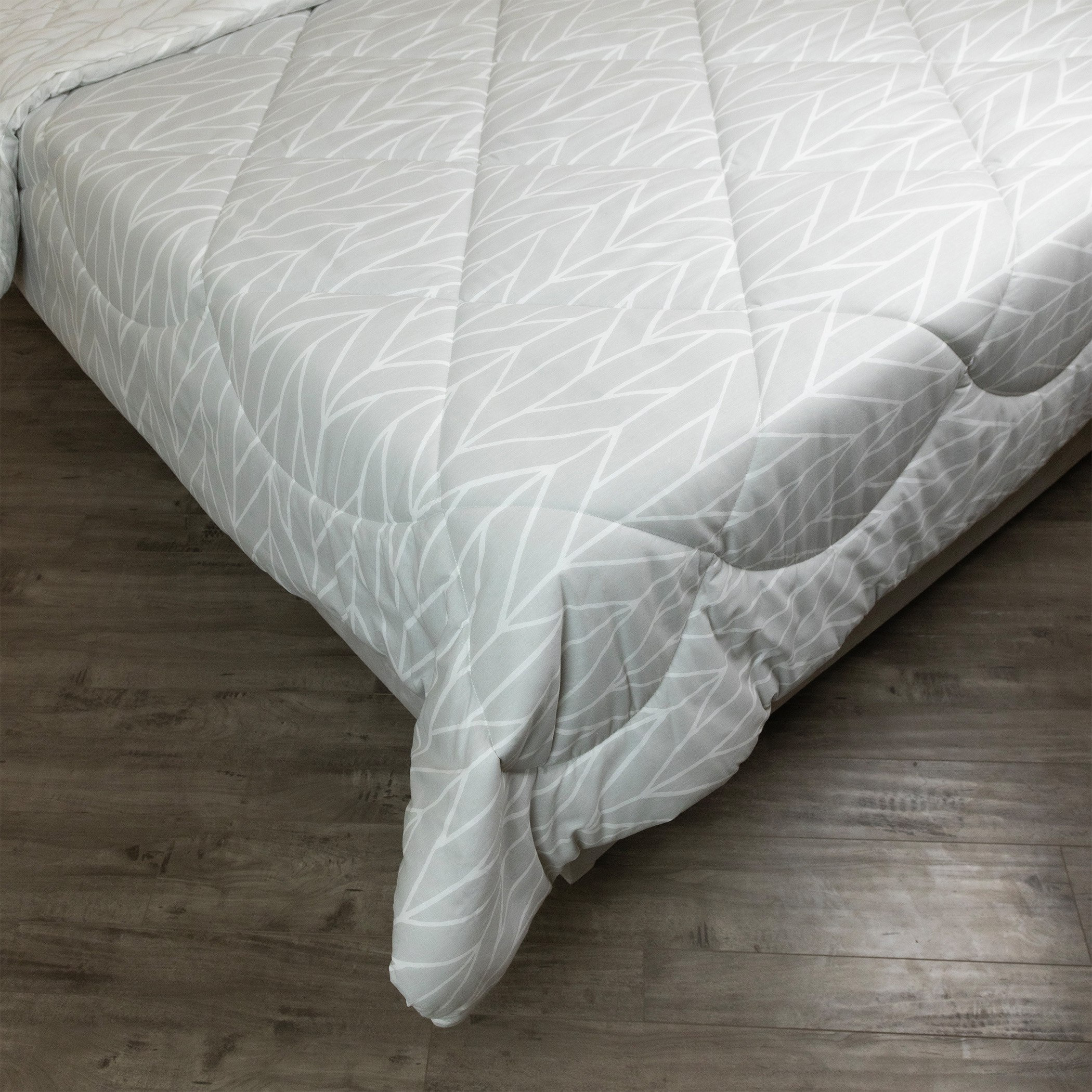 طقم لحاف كينج قطن بطبعات 3 قطع سينتروم من مالطا - 220x240 سم-hbxhomeware-hbxbedroom-image-3