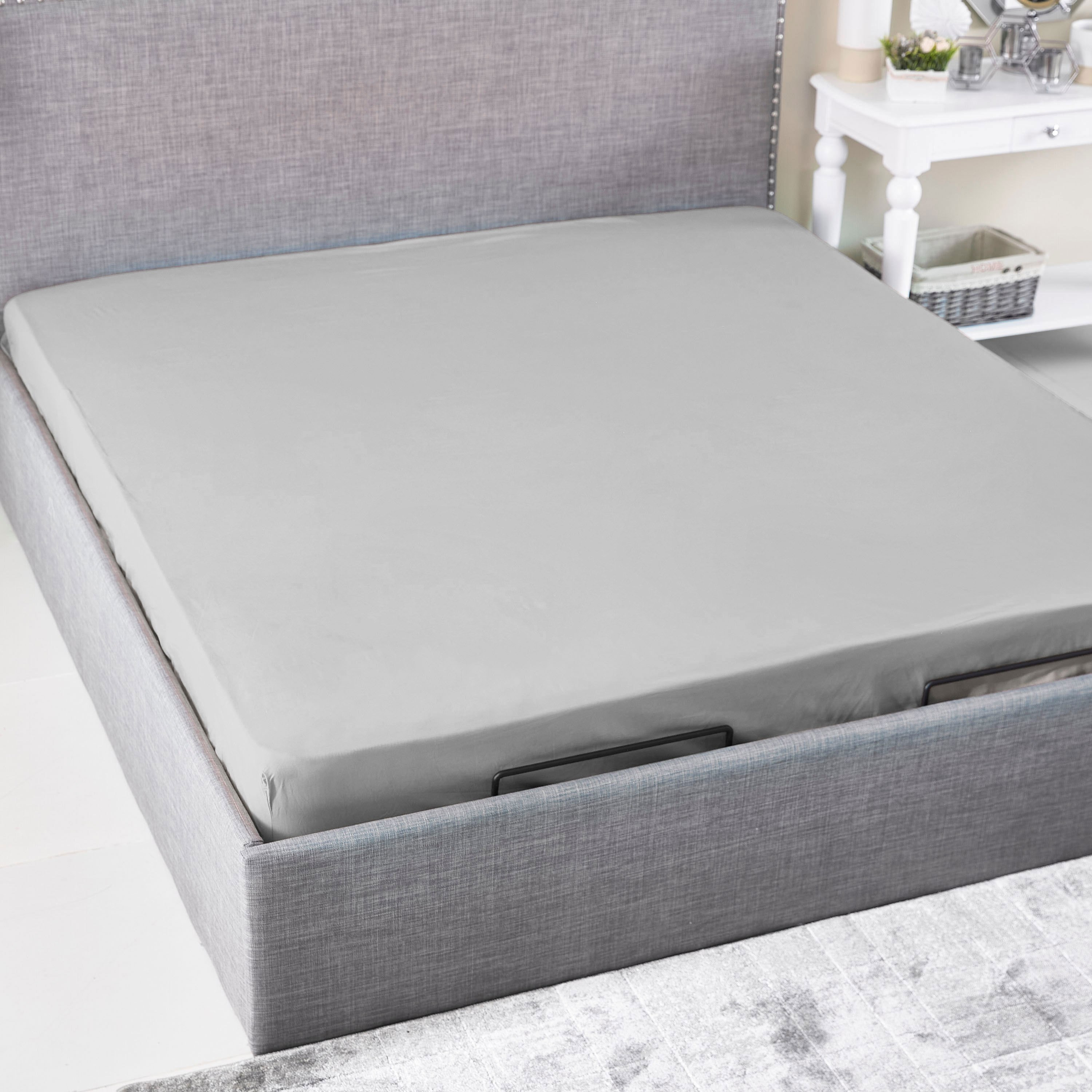 Ballina Solid Cotton Super King Fitted Sheet - 200x200+33 cm-hbxhomeware-hbxbedroom-image-2