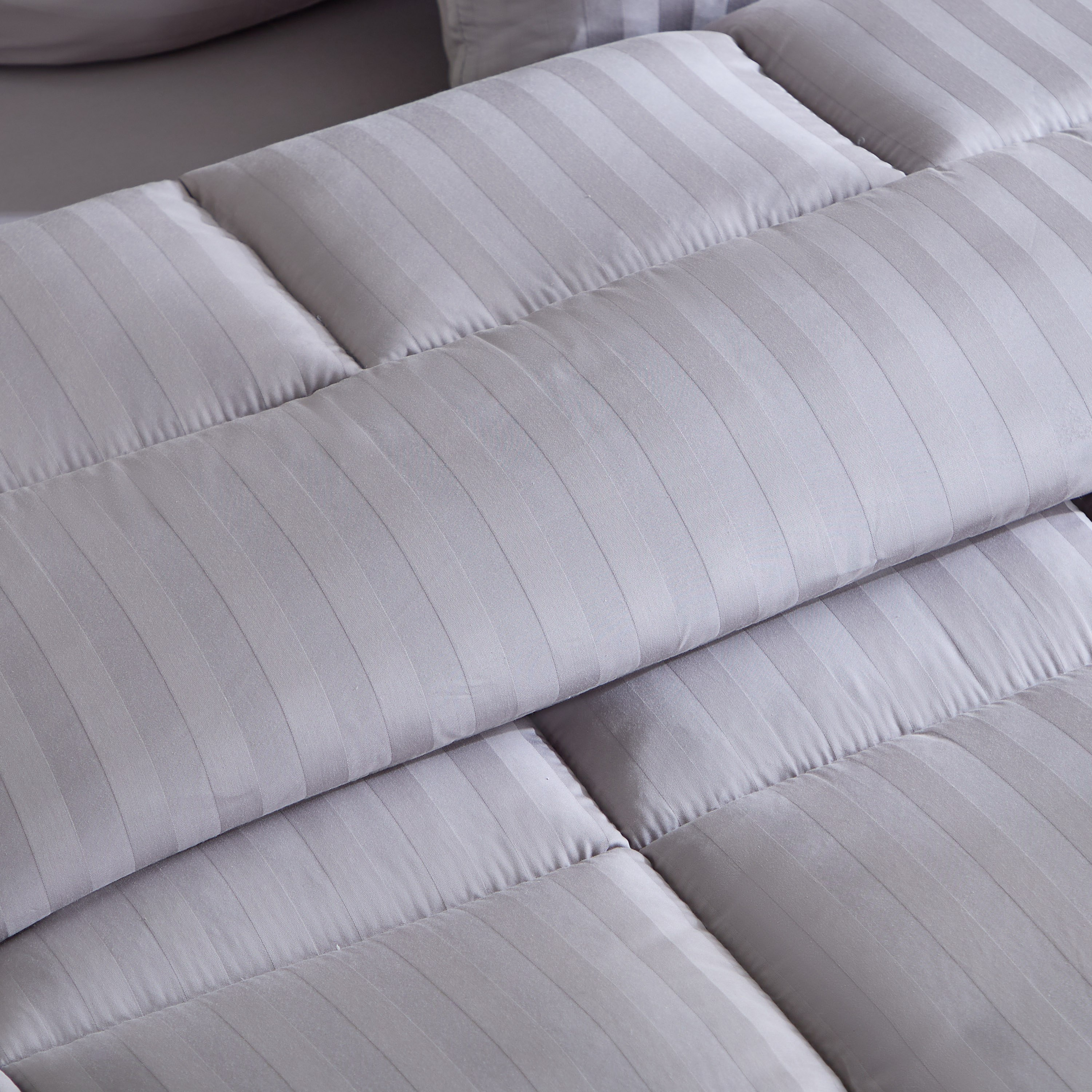 Hamilton 5-Piece BIAB Twin Comforter Set - 160x220 cm-hbxhomeware-hbxbedroom-image-4