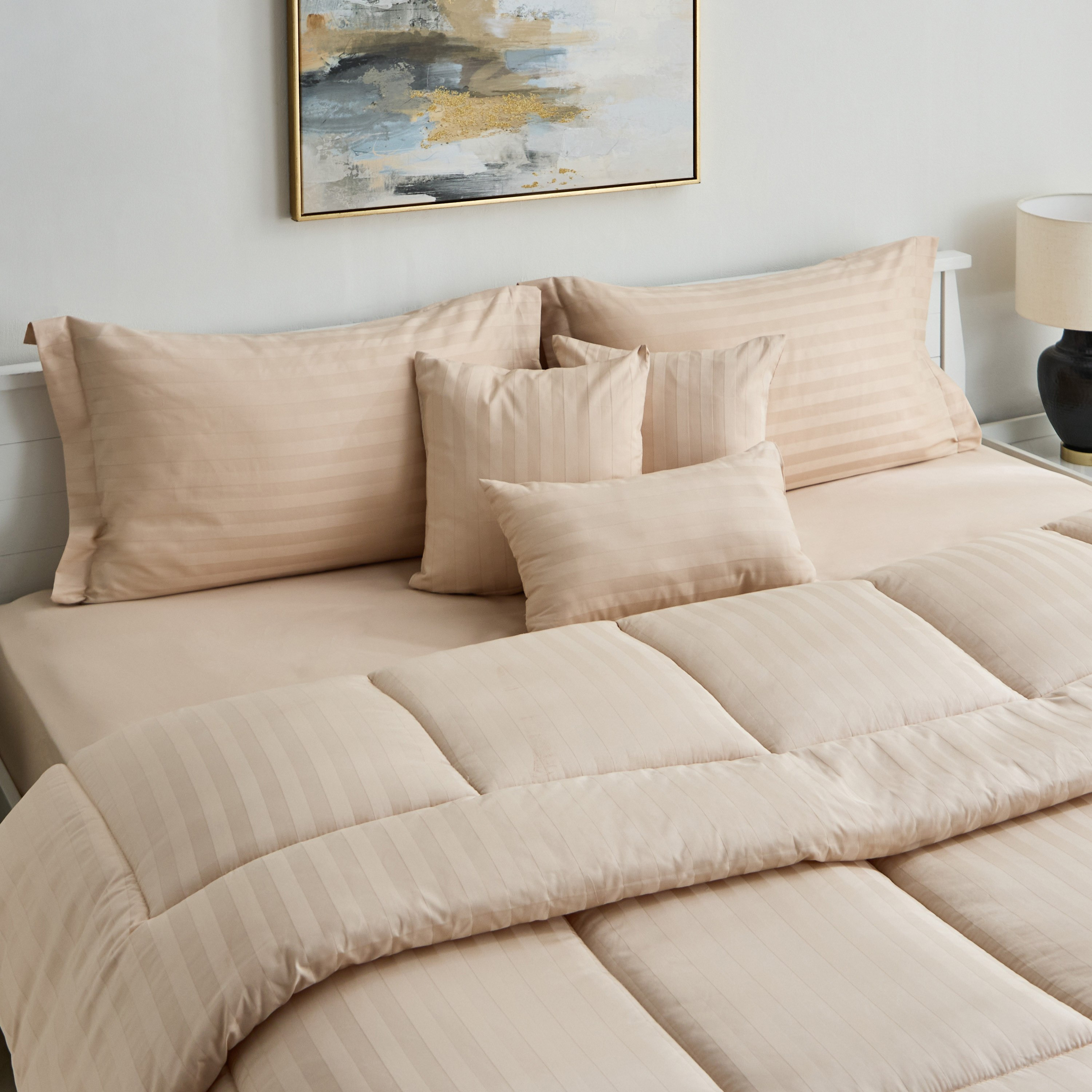 Color-Beige
