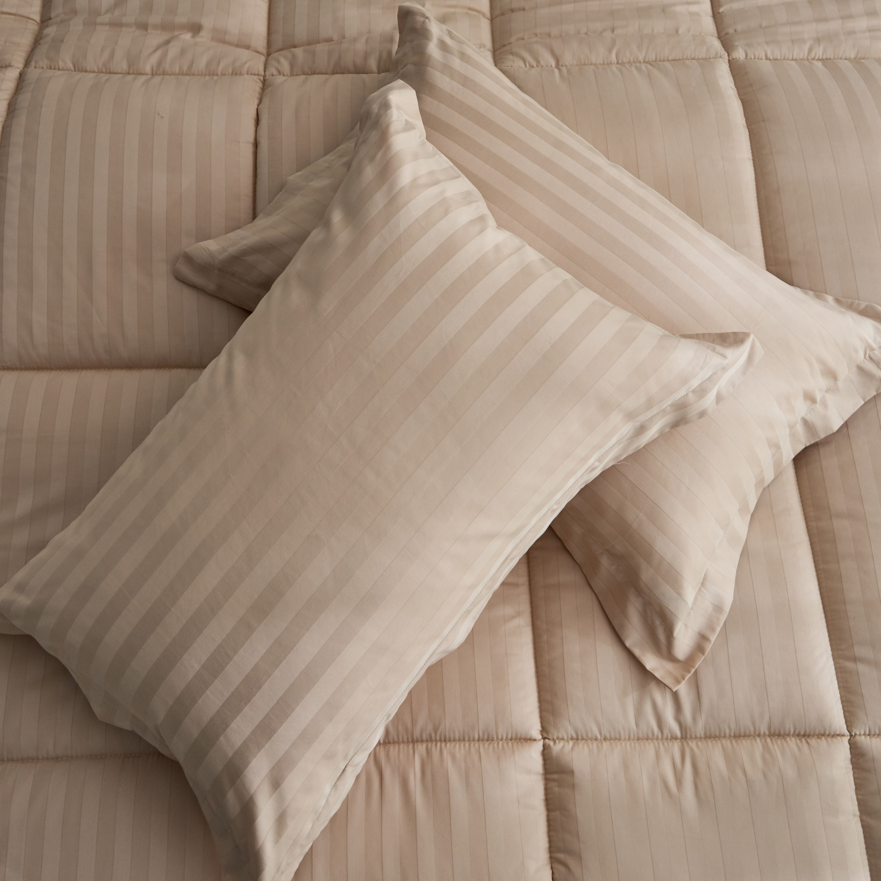 Hamilton 7-Piece BIAB King Comforter Set - 220x240 cm-hbxhomeware-hbxbedroom-image-8