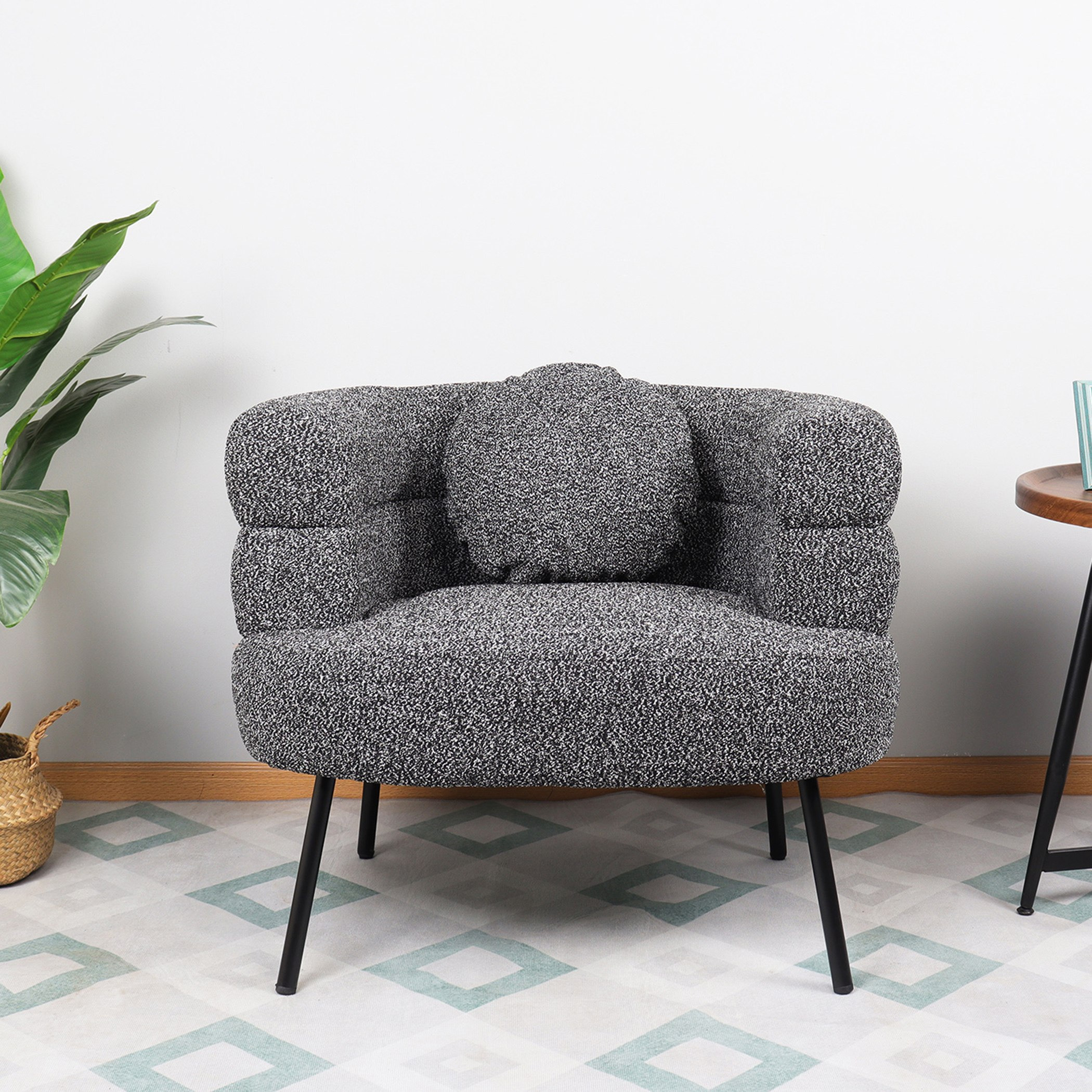 كرسي قماش مع وسادة من أمبريا-hbxlivingroom-sofasandarmchairs-easychairs-image-2
