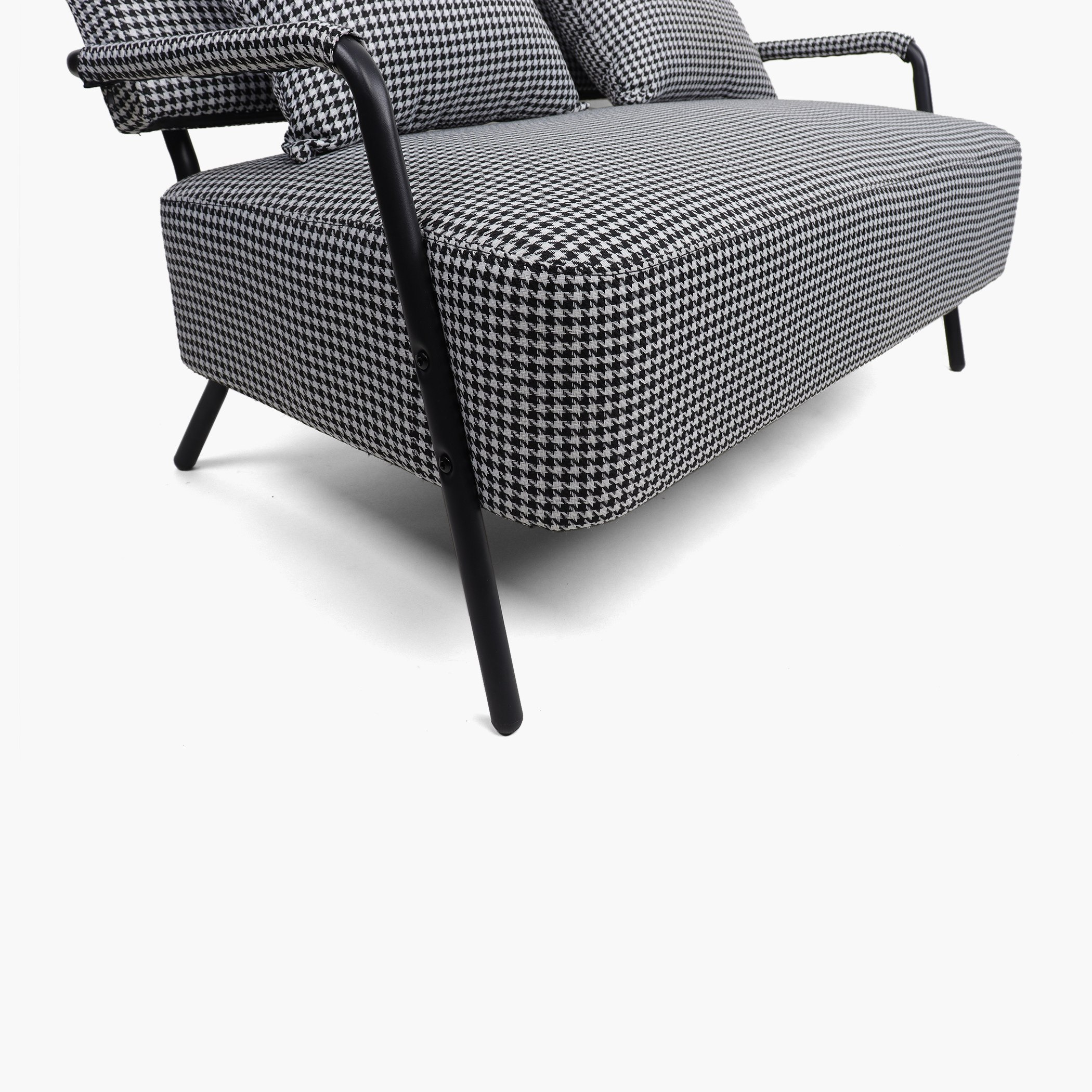 كرسي قماش بمقعدين مع وسادتين من ميريدان-hbxlivingroom-sofasandarmchairs-easychairs-image-10
