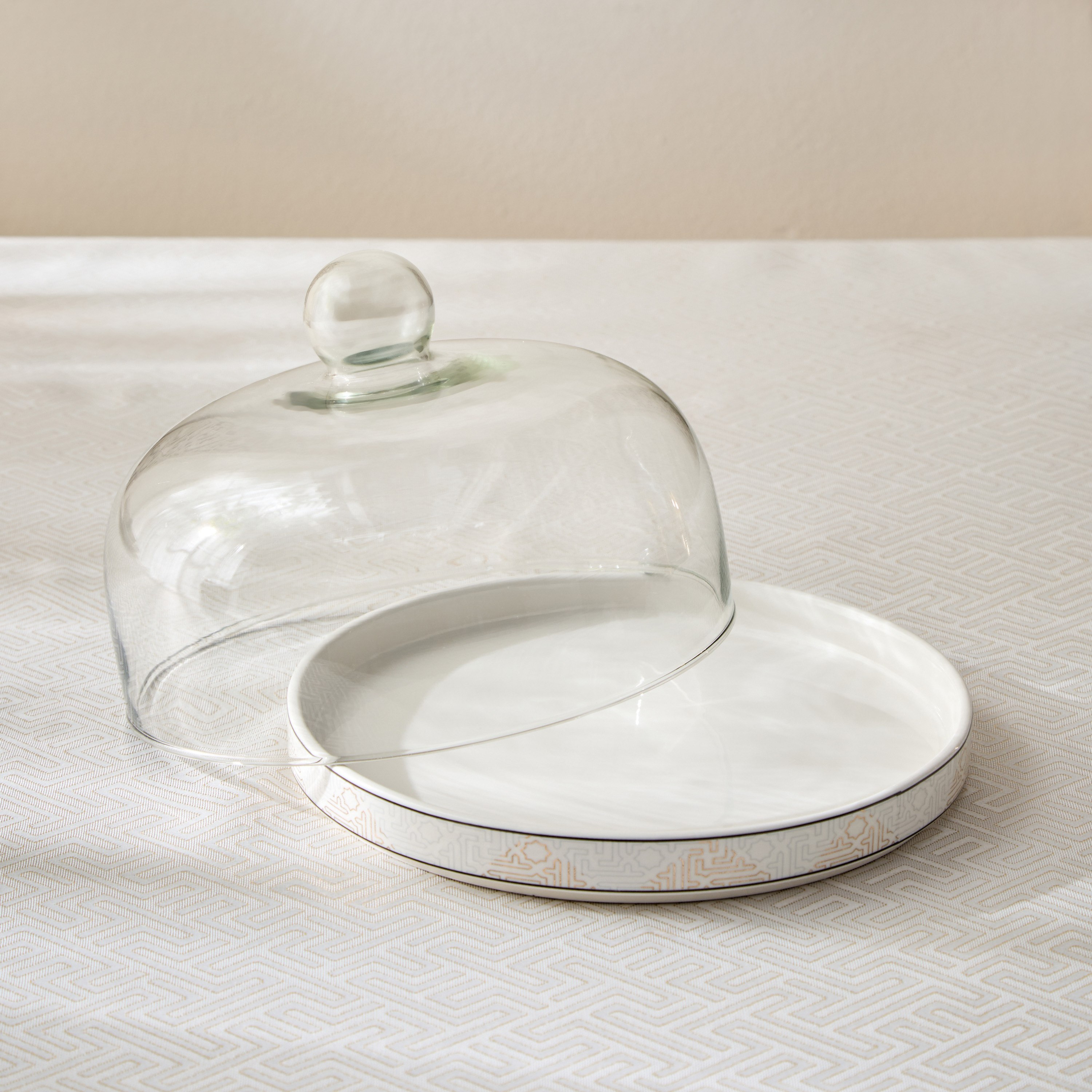 Skyline Mirage Cake Plate with Glass Lid and Stand-hbxdecorandfurnishings-tabletop-serveware-image-2