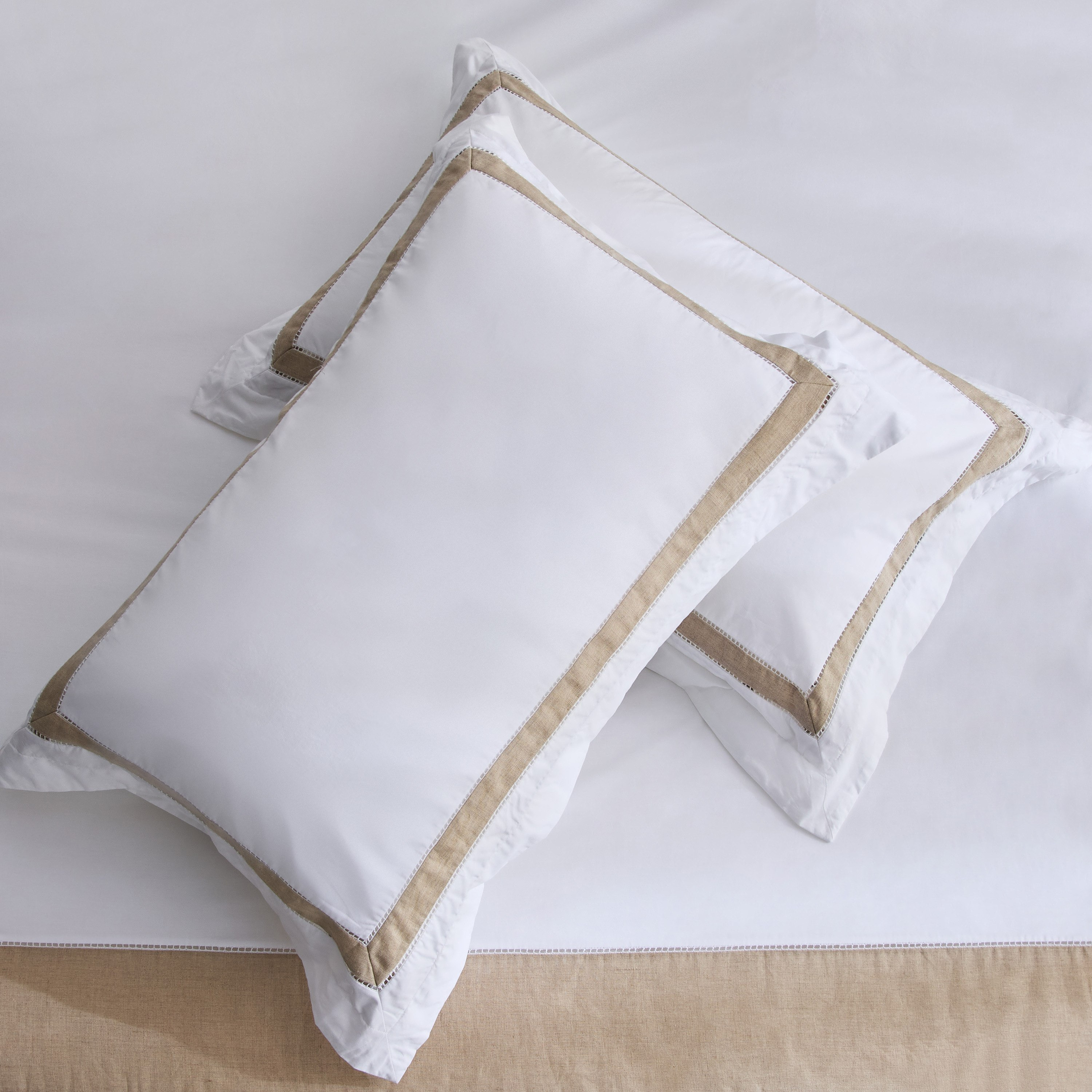 مجموعة لحاف كينج 5 قطع بحواف كتان عريضة من وايت هيفن - 220x240 سم-hbxhomeware-hbxbedroom-image-8