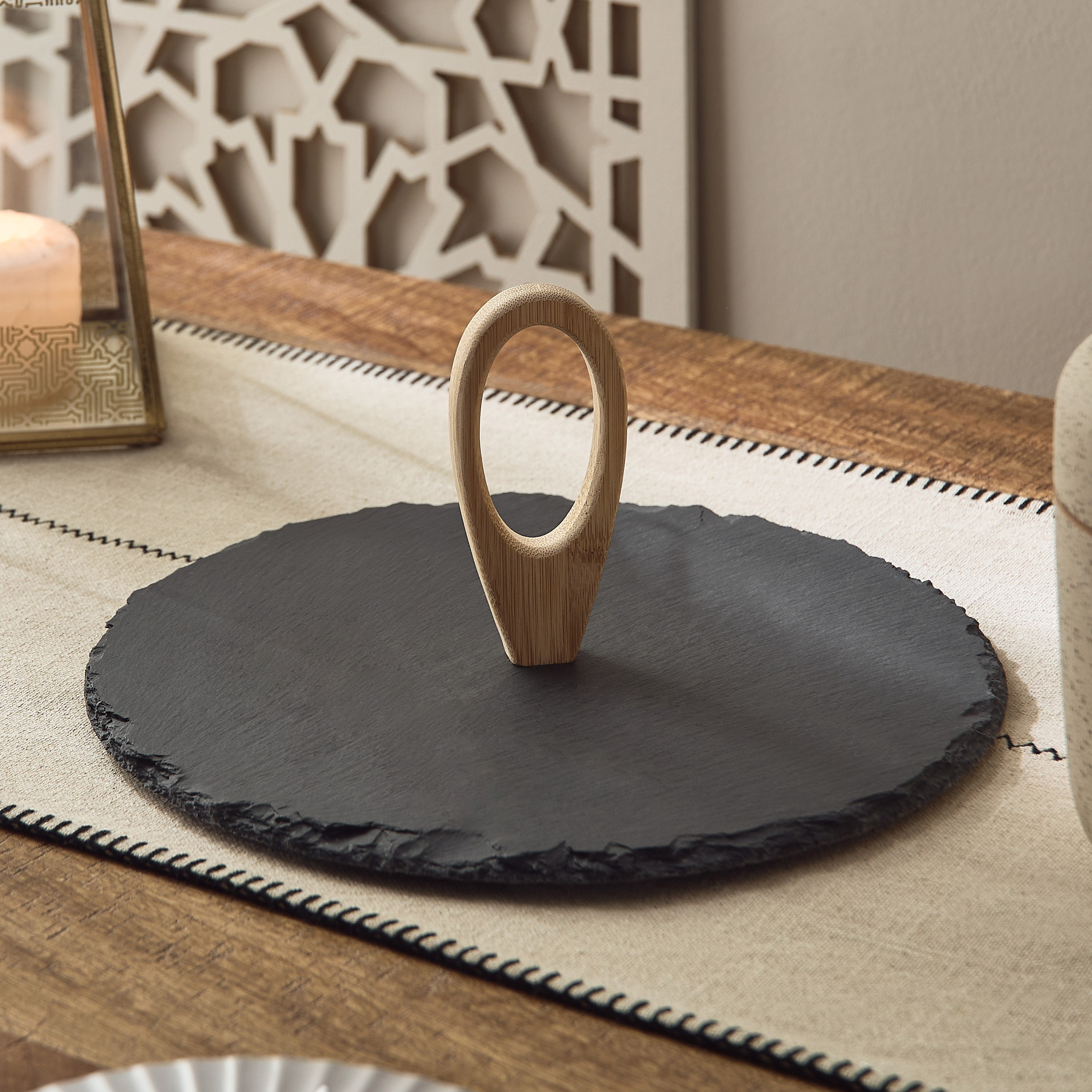 Eden Round Slate Cake Stand with Bamboo Handle-hbxdecorandfurnishings-tabletop-serveware-image-2