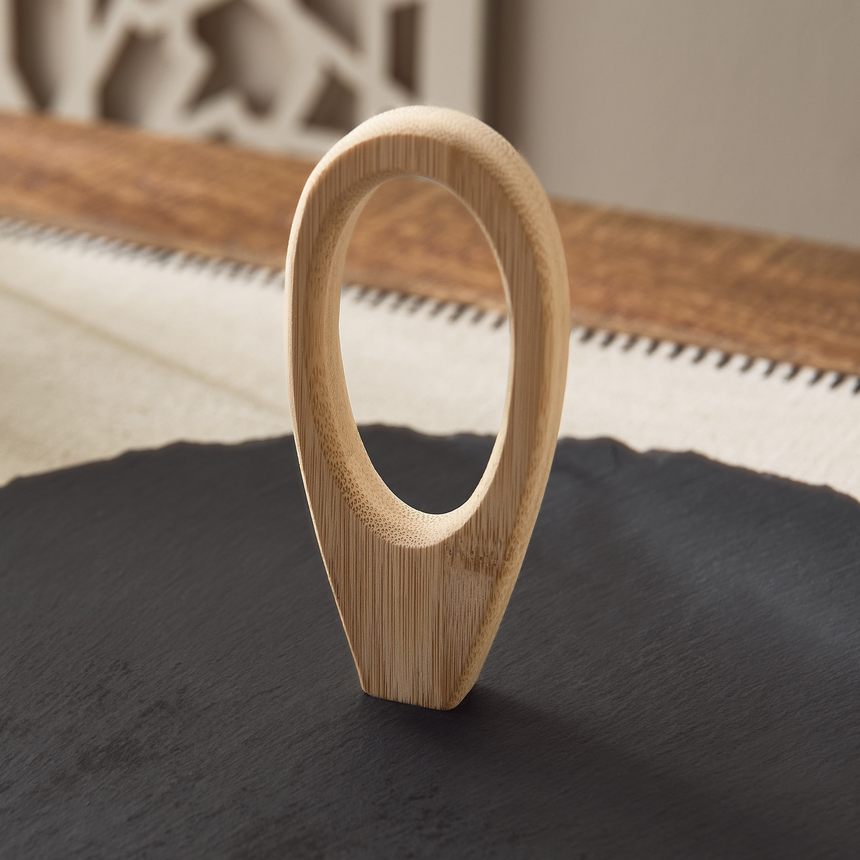 Eden Round Slate Cake Stand with Bamboo Handle-hbxdecorandfurnishings-tabletop-serveware-image-3