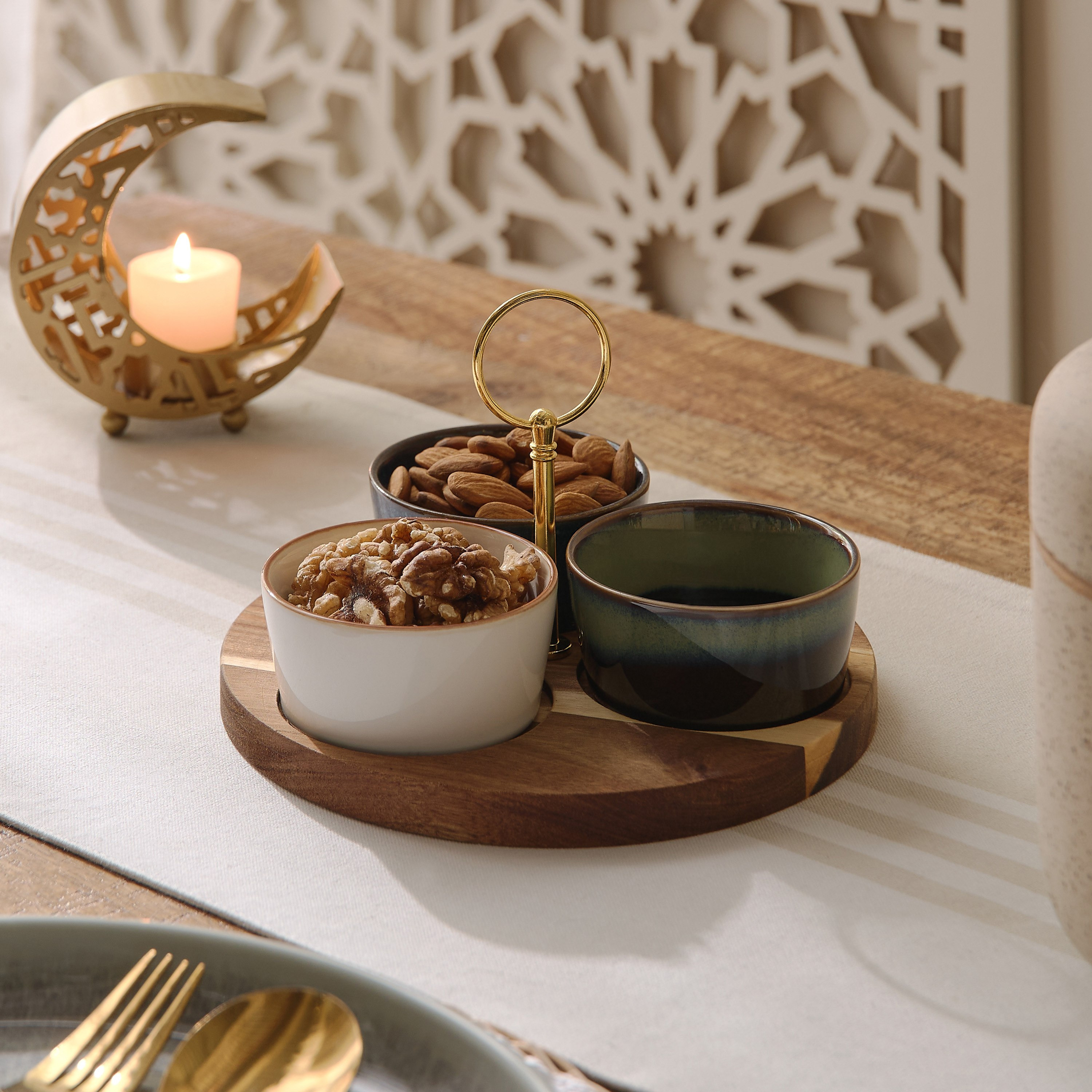 طقم تقديم 3 قطع بمقبض من إيدن-hbxdecorandfurnishings-tabletop-serveware-image-1
