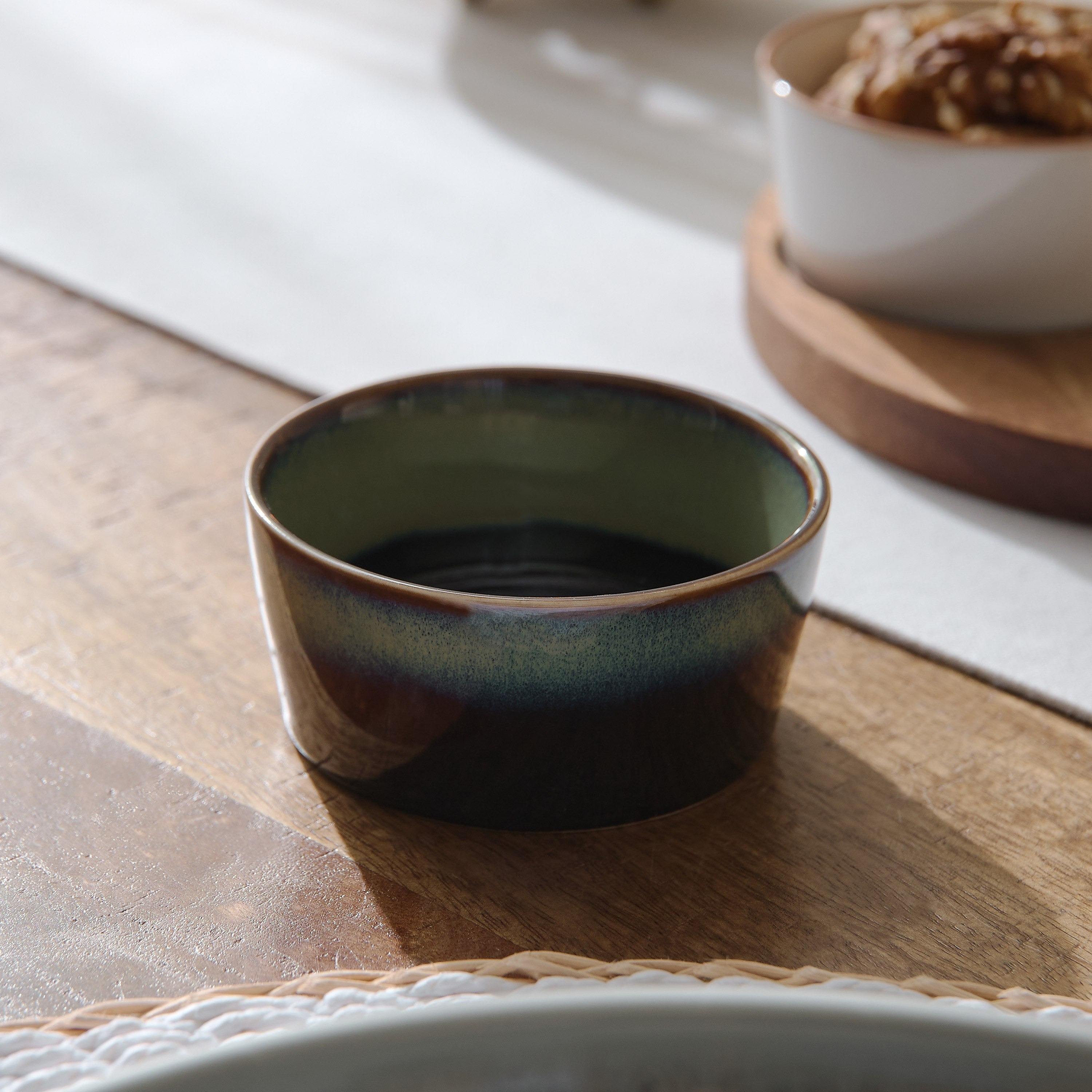طقم تقديم 3 قطع بمقبض من إيدن-hbxdecorandfurnishings-tabletop-serveware-image-5