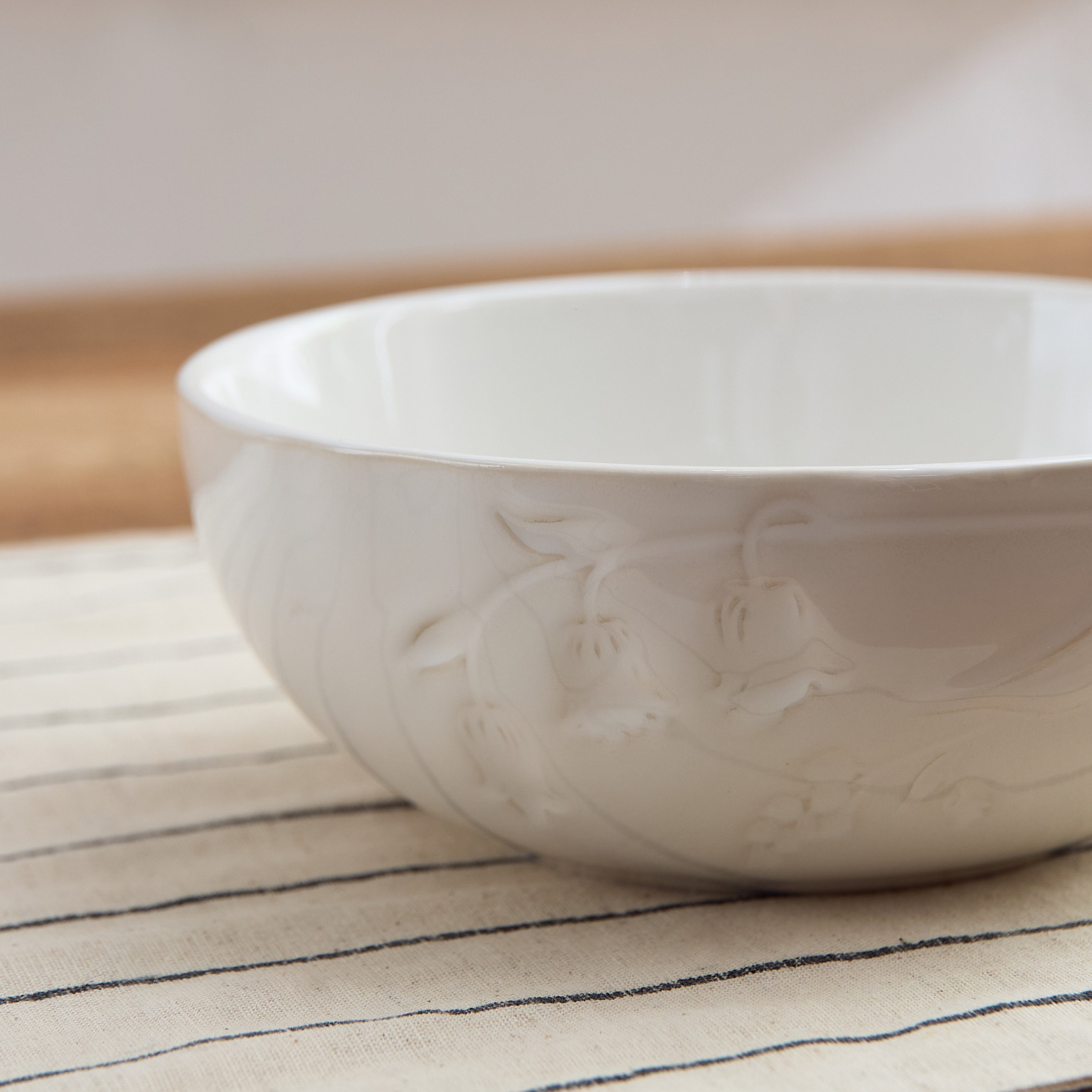 Artful New Bone China Cereal Bowl - 17 cm-hbxdecorandfurnishings-tabletop-crockery-image-3