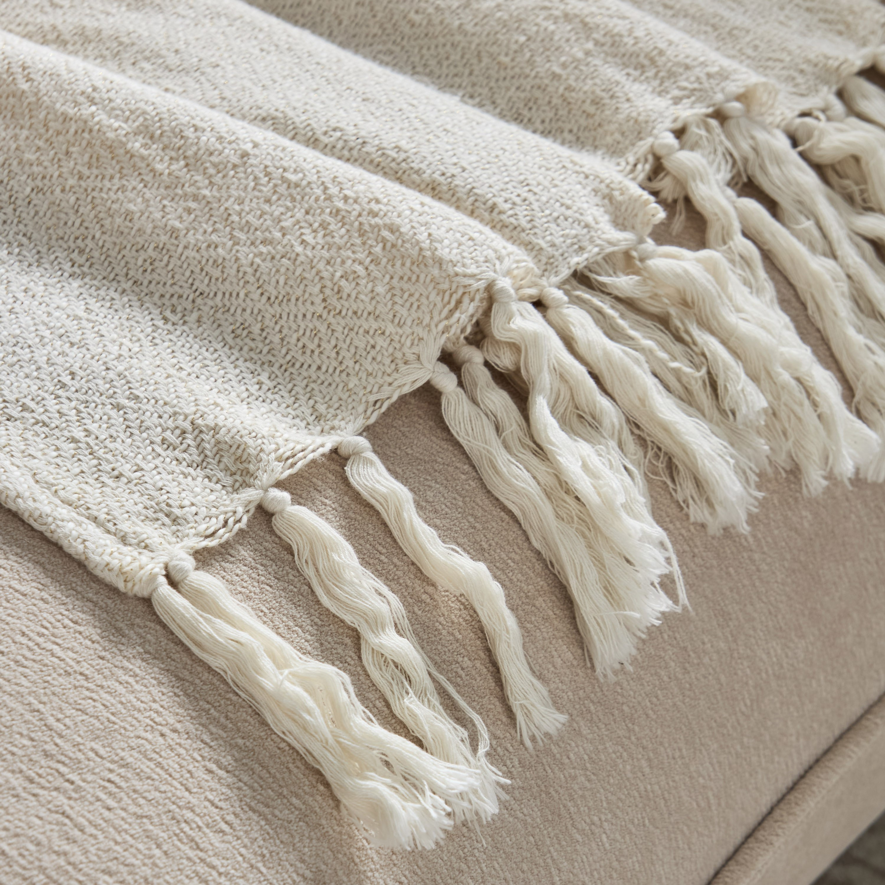 بطانية خفيفة لوركس منسوجة من بترا - 130x170 سم-hbxhomeware-hbxbedroom-image-3