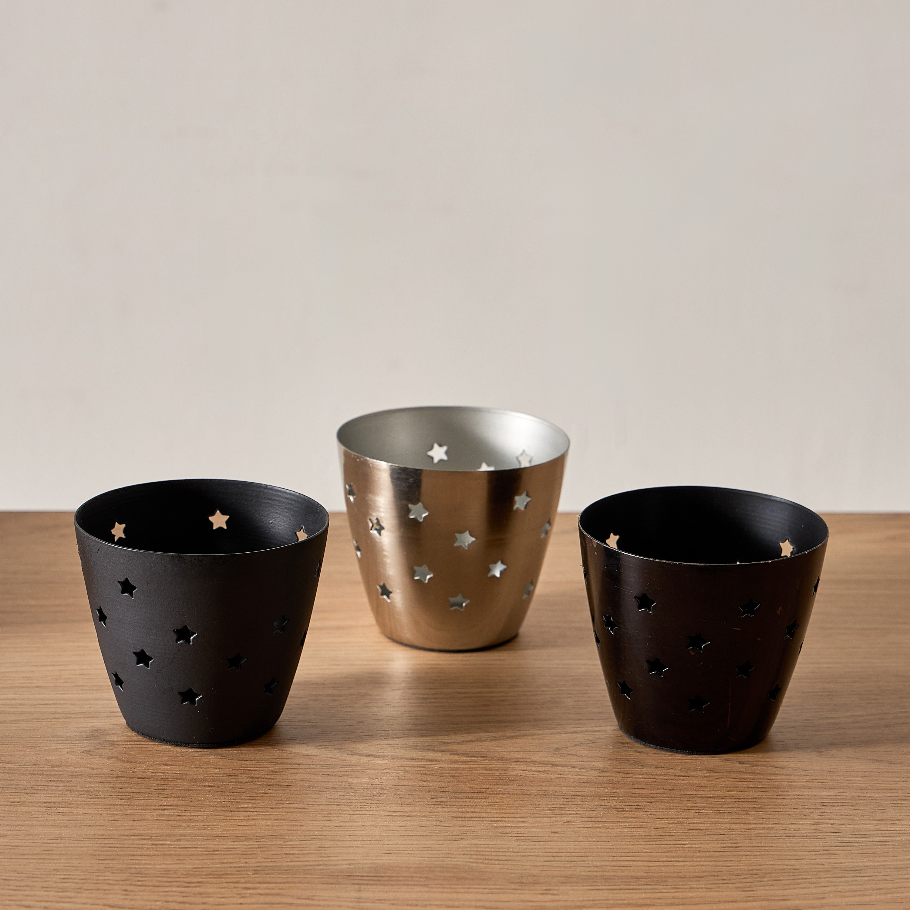 طقم حوامل شموع فوتيف معدن 3 قطع من كالوت - 8.5×8.5×7.5 سم-hbxlivingroom-decorandaccessories-candleholders-image-2