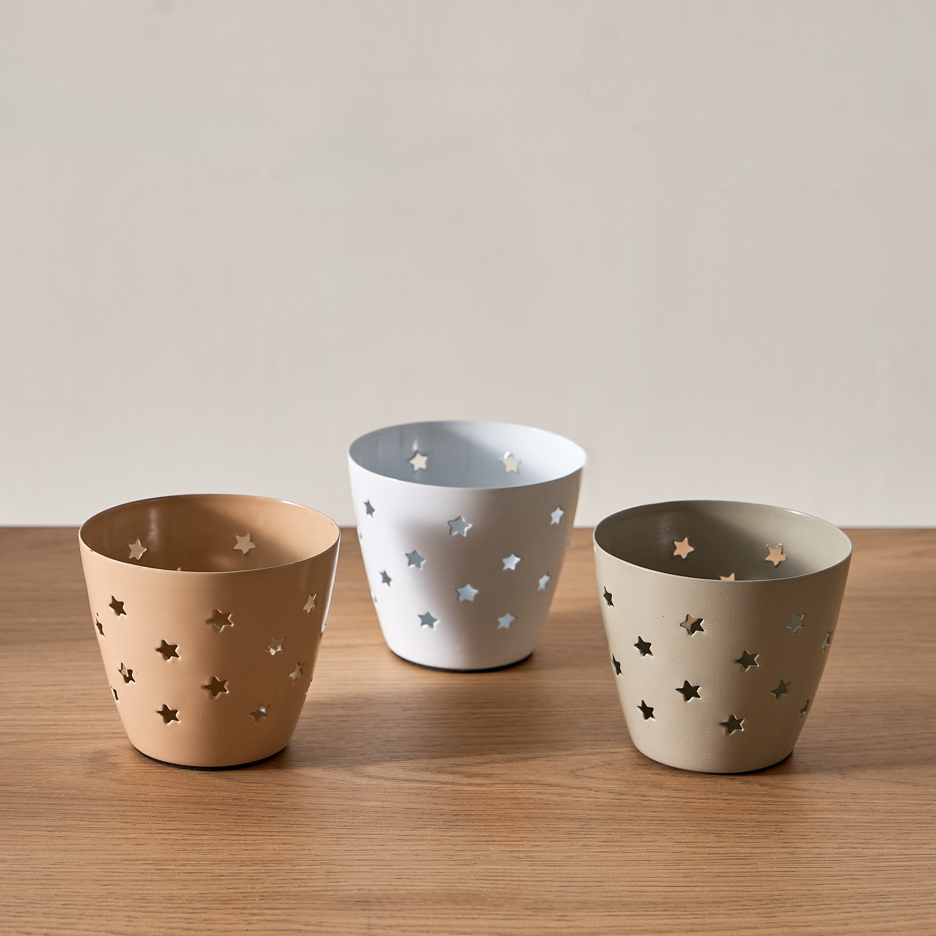 Calot 3-Piece Metal Votives Set - 8.5x8.5x7.5 cm-hbxlivingroom-decorandaccessories-candleholders-image-2