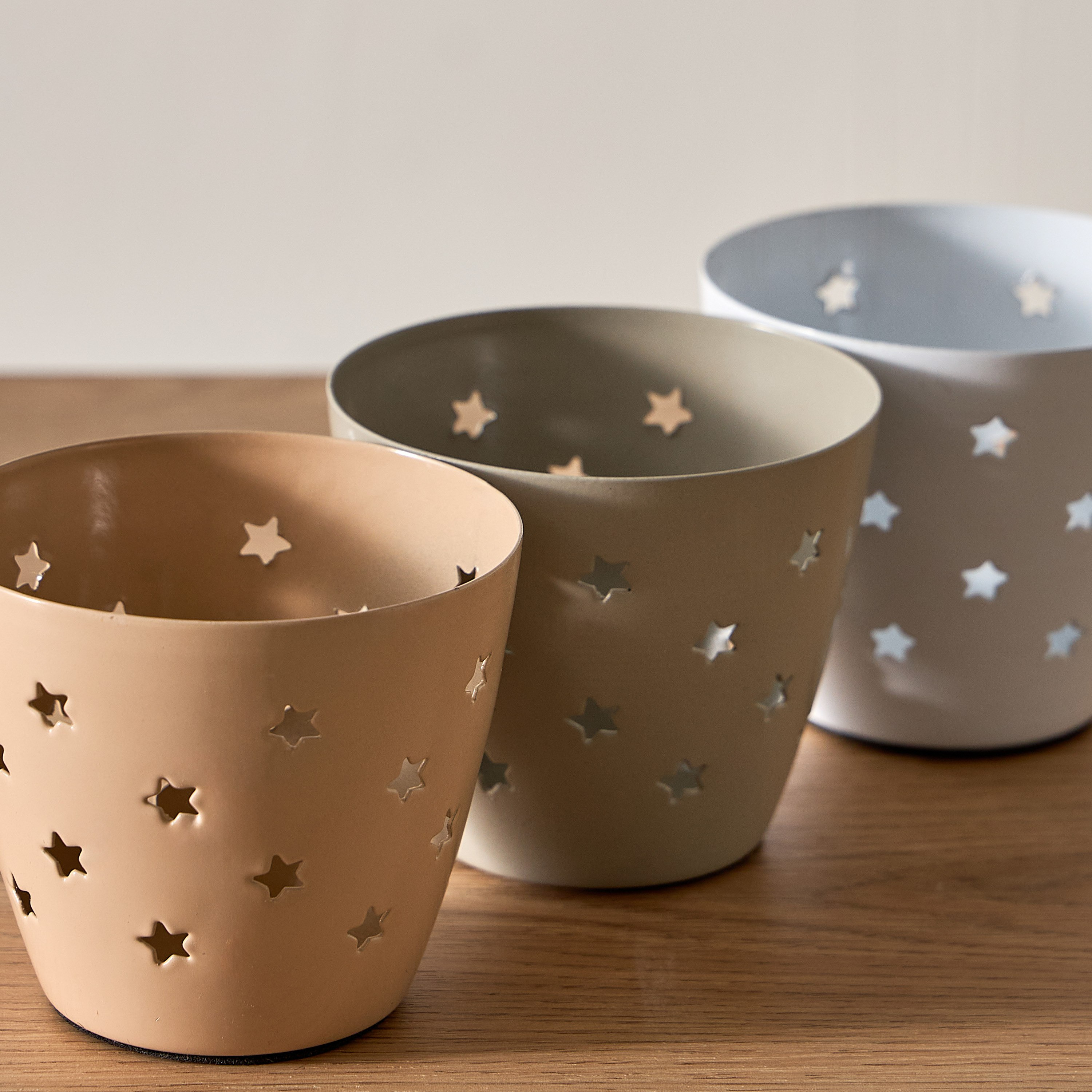 Calot 3-Piece Metal Votives Set - 8.5x8.5x7.5 cm-hbxlivingroom-decorandaccessories-candleholders-image-4