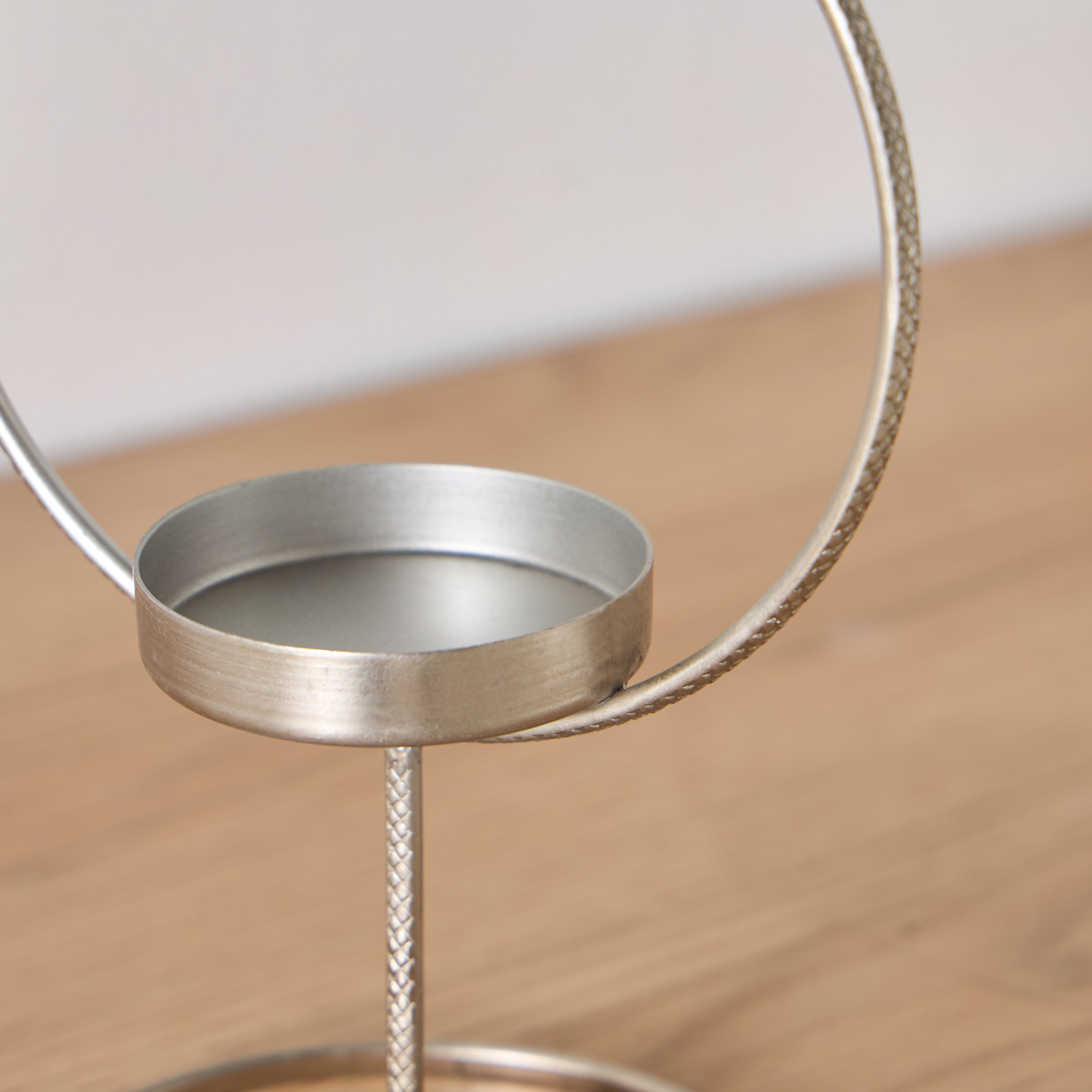 حامل شموع صغيرة معدني من كالوت - 13x10x19.5 سم-hbxlivingroom-decorandaccessories-candleholders-image-3