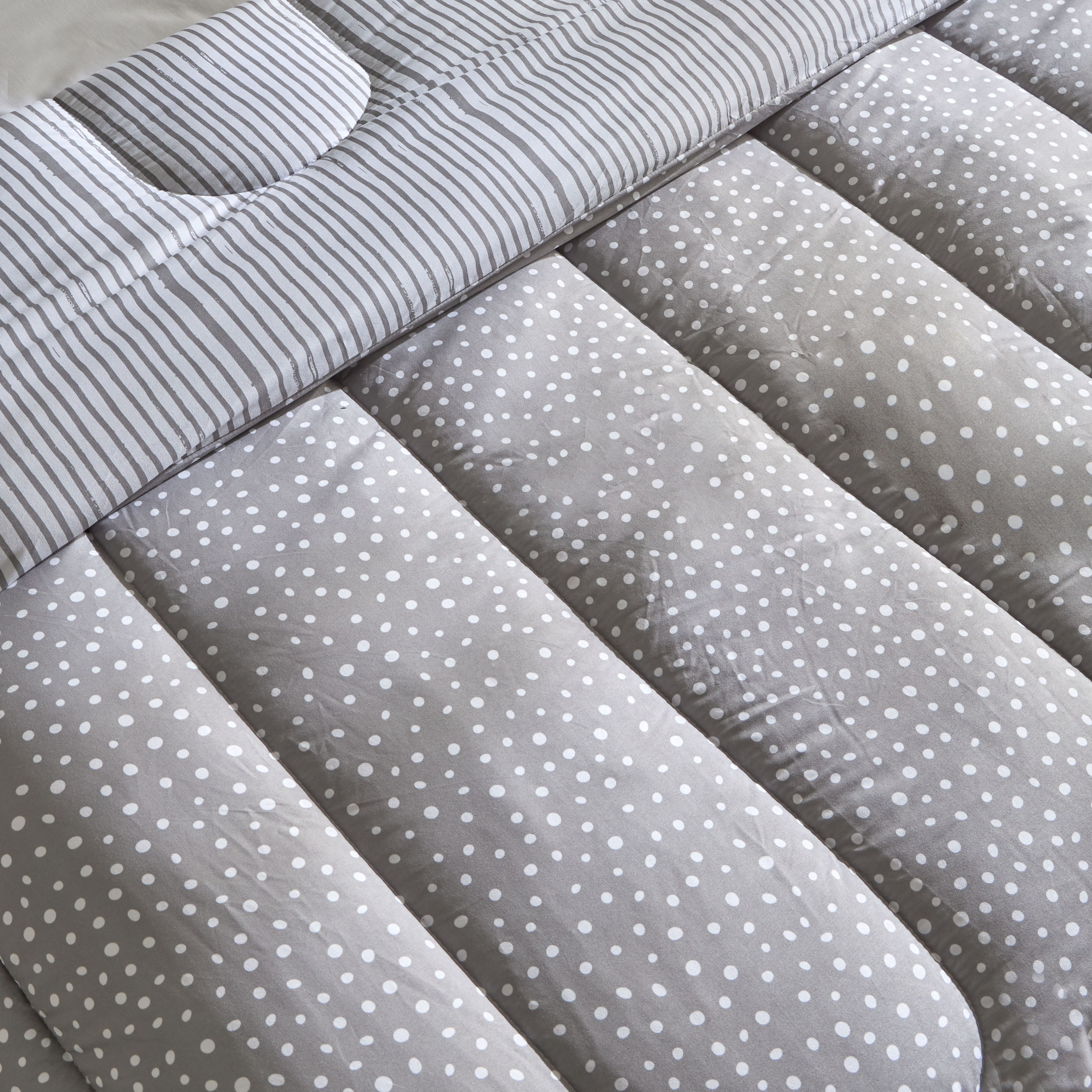 Ontario Clove 3-Piece Printed Microfiber King Comforter Set - 220x240 cm-hbxhomeware-hbxbedroom-image-4