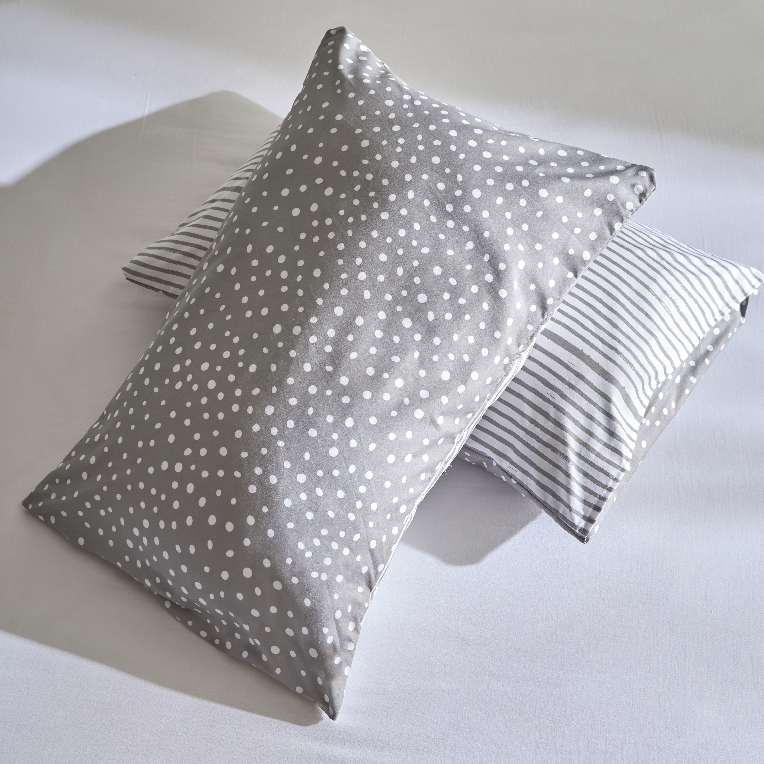 Ontario Clove 3-Piece Printed Microfiber King Comforter Set - 220x240 cm-hbxhomeware-hbxbedroom-image-6