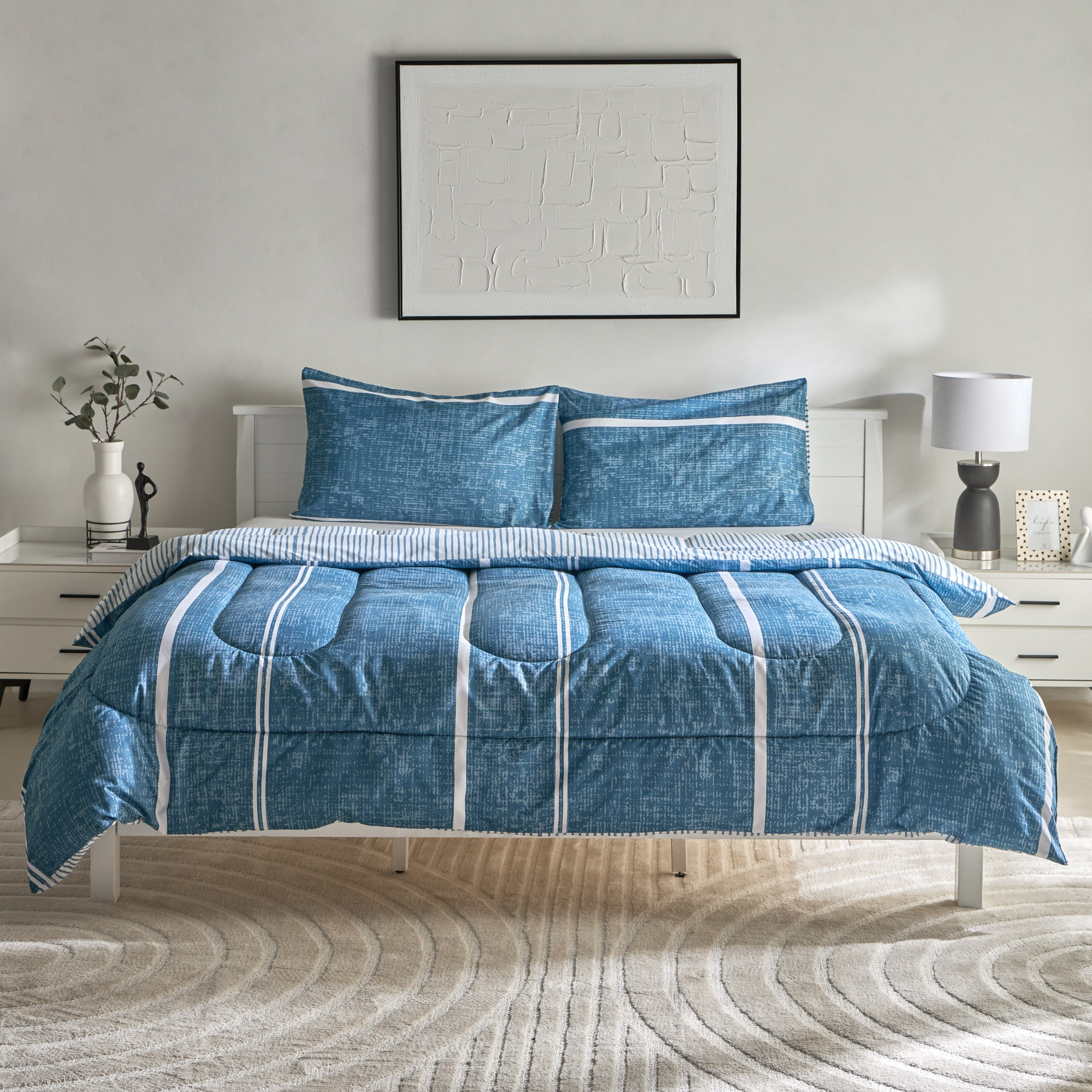 طقم لحاف كينج من الألياف الدقيقة بطبعات إلفين 3 قطع من أونتاريو - 220x240 سم-hbxhomeware-hbxbedroom-image-3