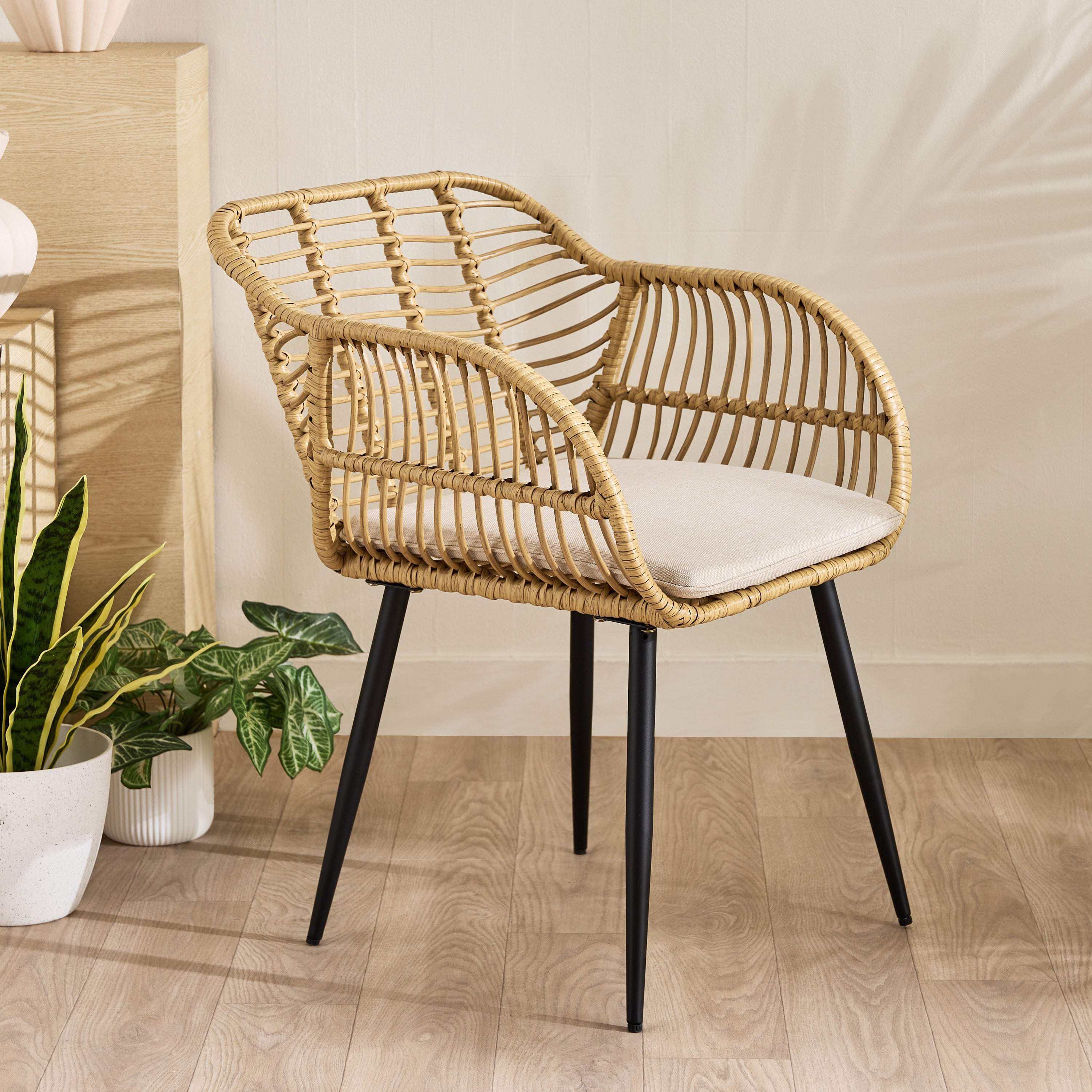 طقم شرفة للجلسات الخارجية مقعدين مع وسائد من فيرا كاتينا-hbxfurniture-livingroom-teatablesets-image-4