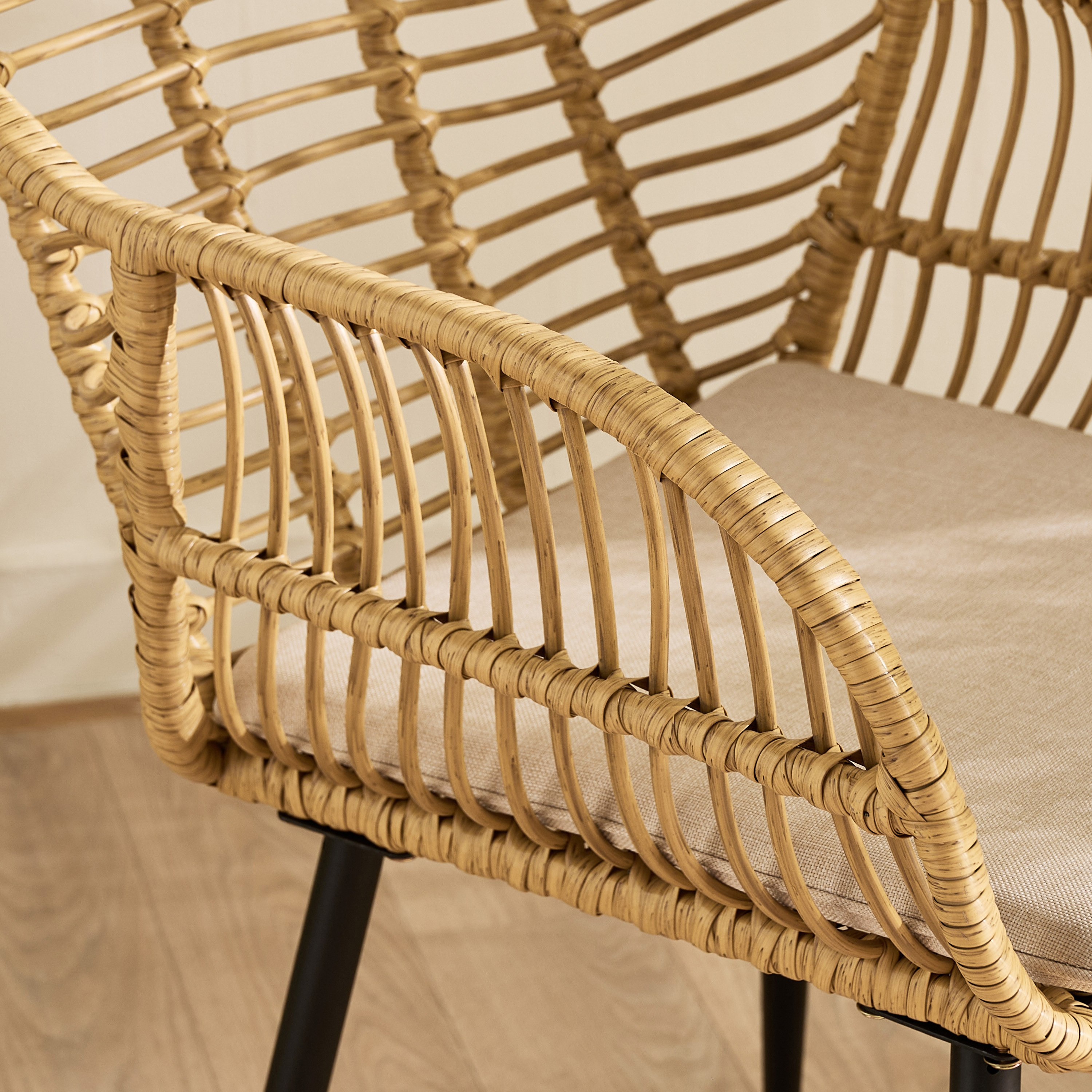 طقم شرفة للجلسات الخارجية مقعدين مع وسائد من فيرا كاتينا-hbxfurniture-livingroom-teatablesets-image-9
