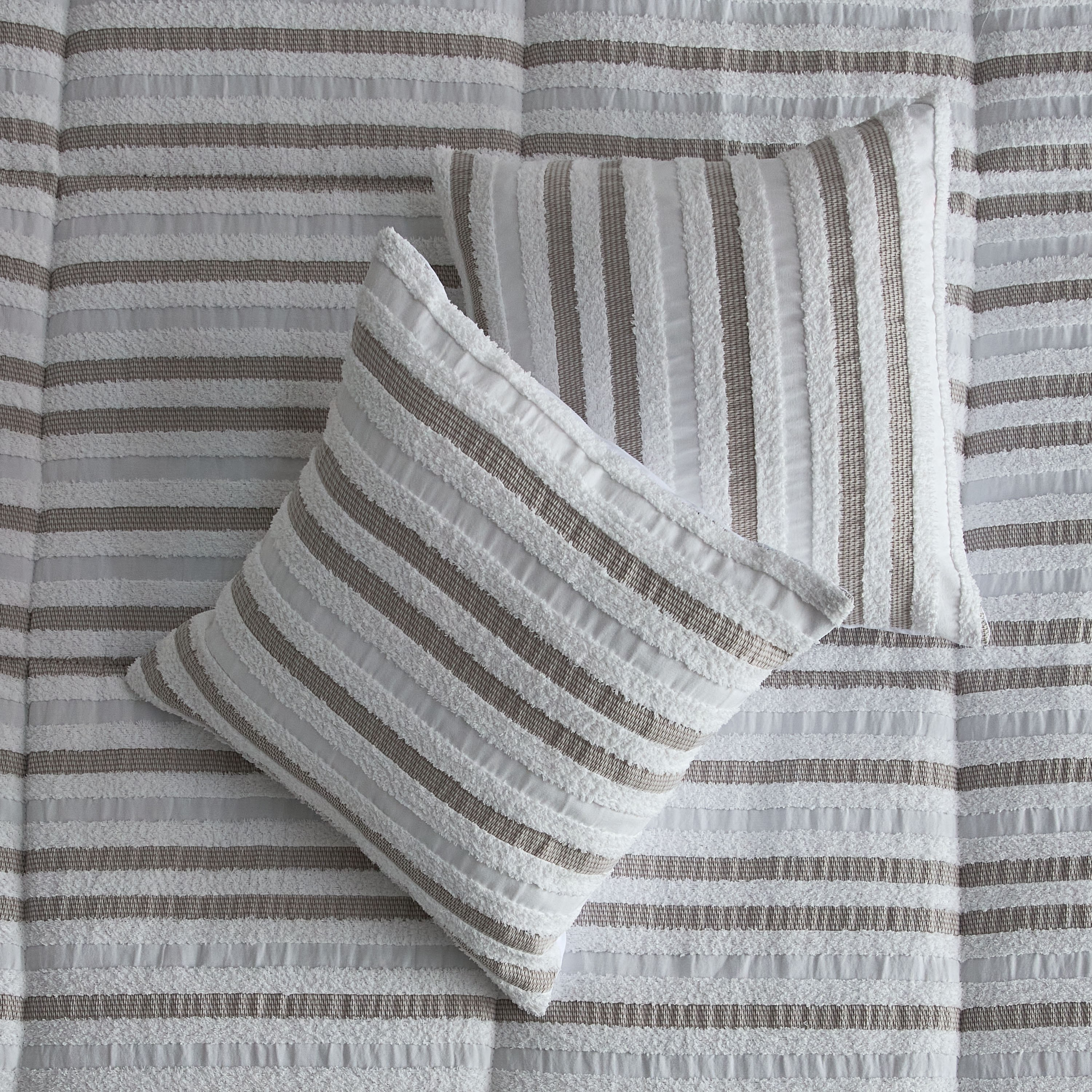 Mersin 6-Piece Velori Stripe Tufted BIAB King Comforter Set - 220x240 cm-hbxhomeware-hbxbedroom-image-9