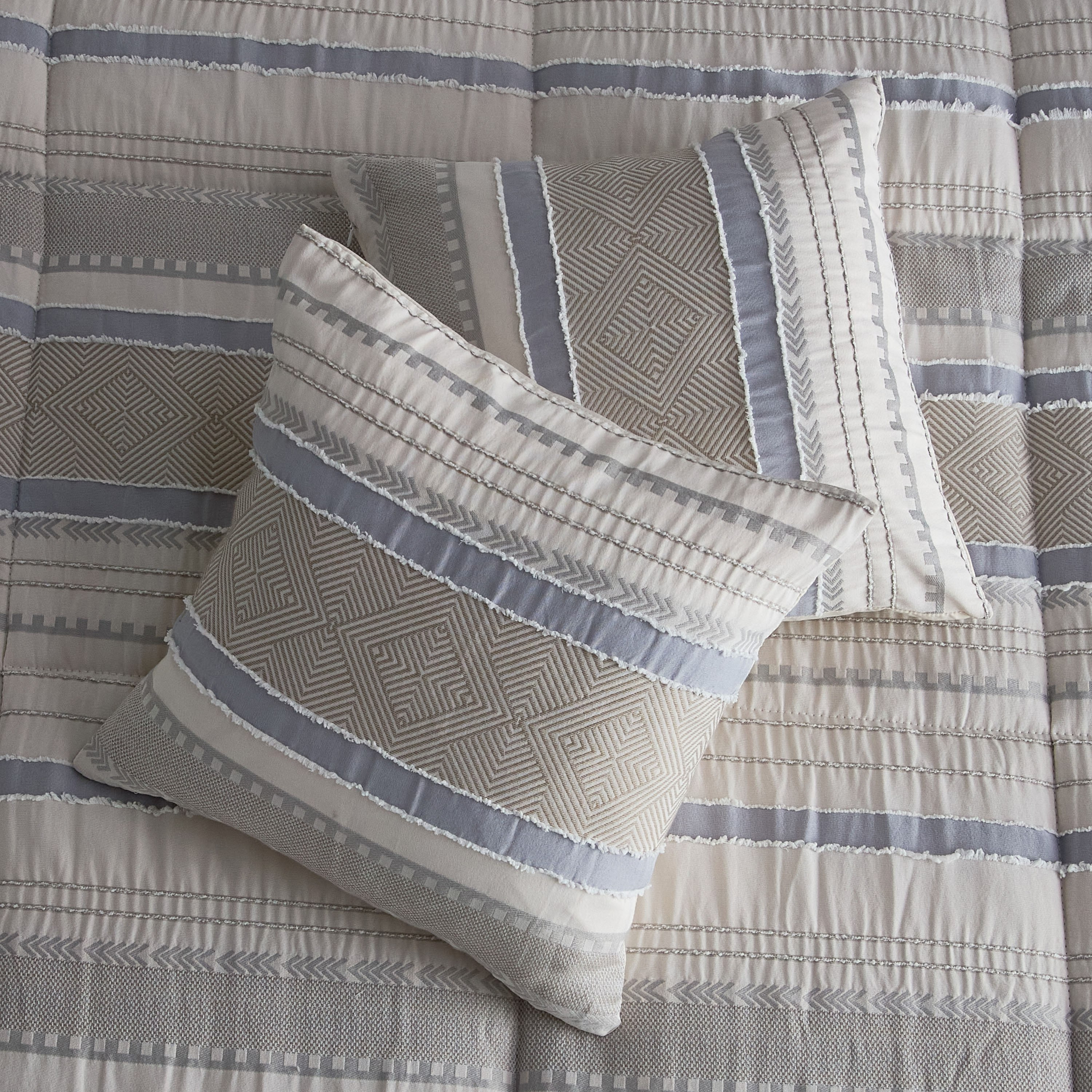 Mersin 6-Piece Elara Jacquard BIAB King Comforter Set - 220x240 cm-hbxhomeware-hbxbedroom-image-9