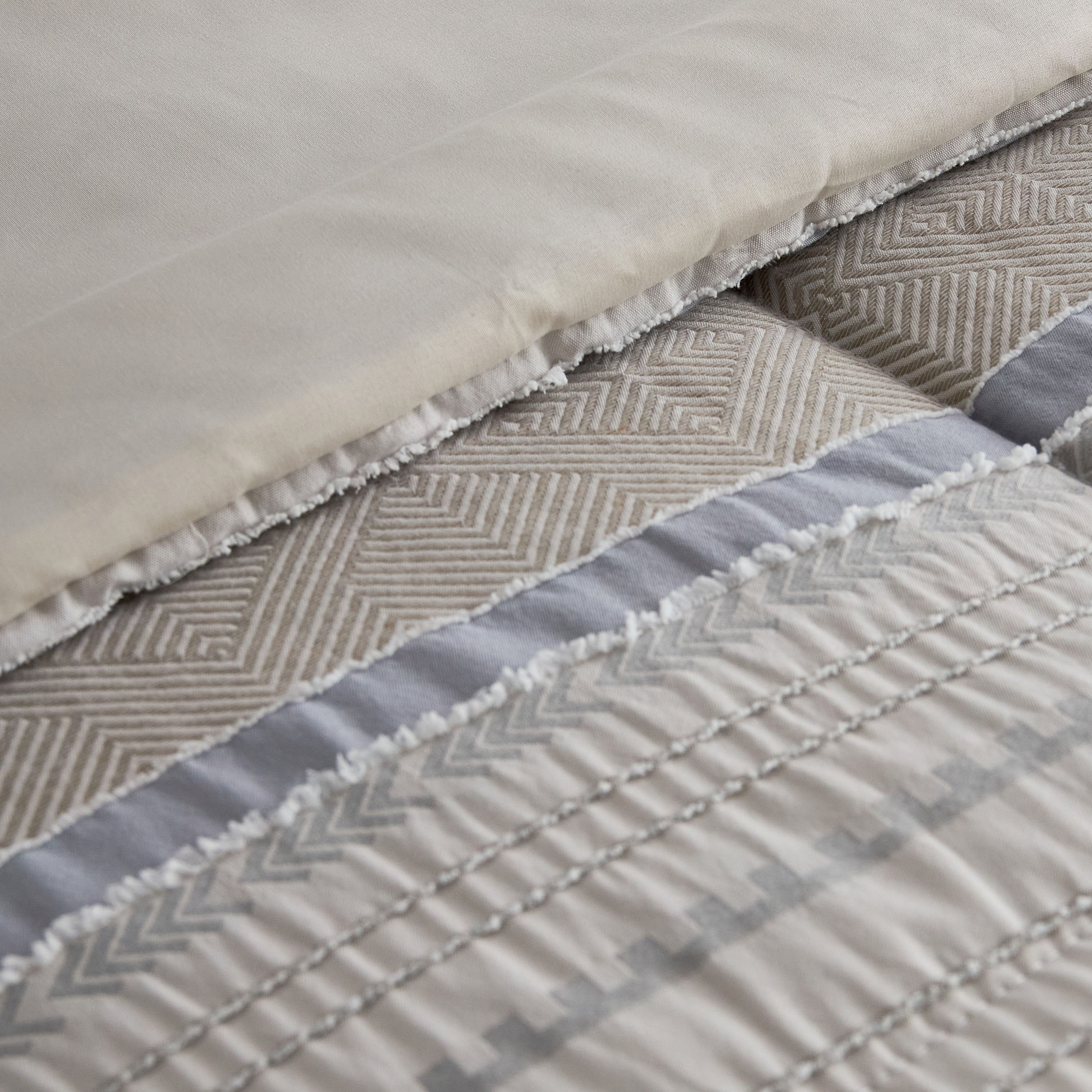 Mersin 6-Piece Elara Jacquard BIAB King Comforter Set - 220x240 cm-hbxhomeware-hbxbedroom-image-6