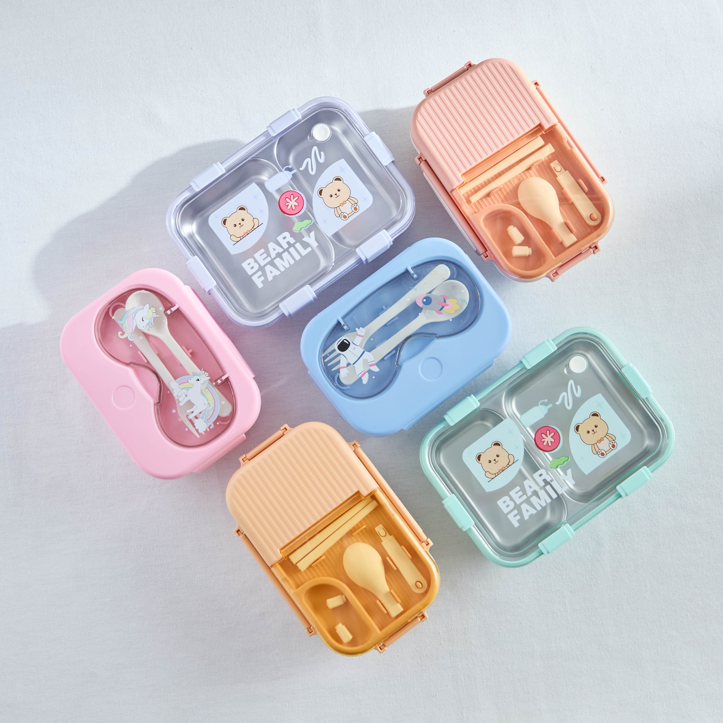 صندوق غداء بقسمين مع ملعقة وعيدان تناول الطعام سارة من نيو- 800 مل-hbxhomeware-hbxkidsandyouth-image-4